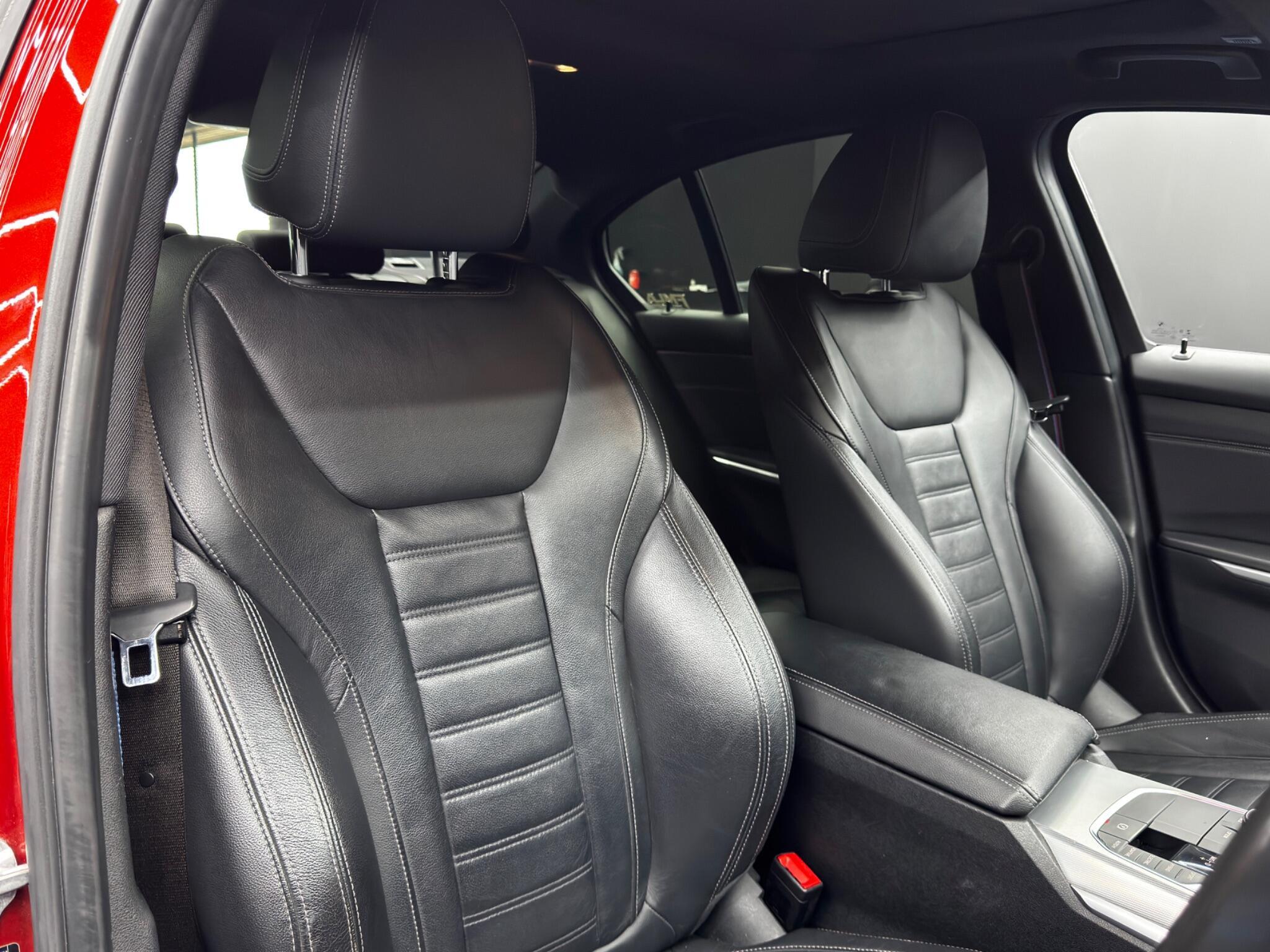 BMW 3 Series - Image 12