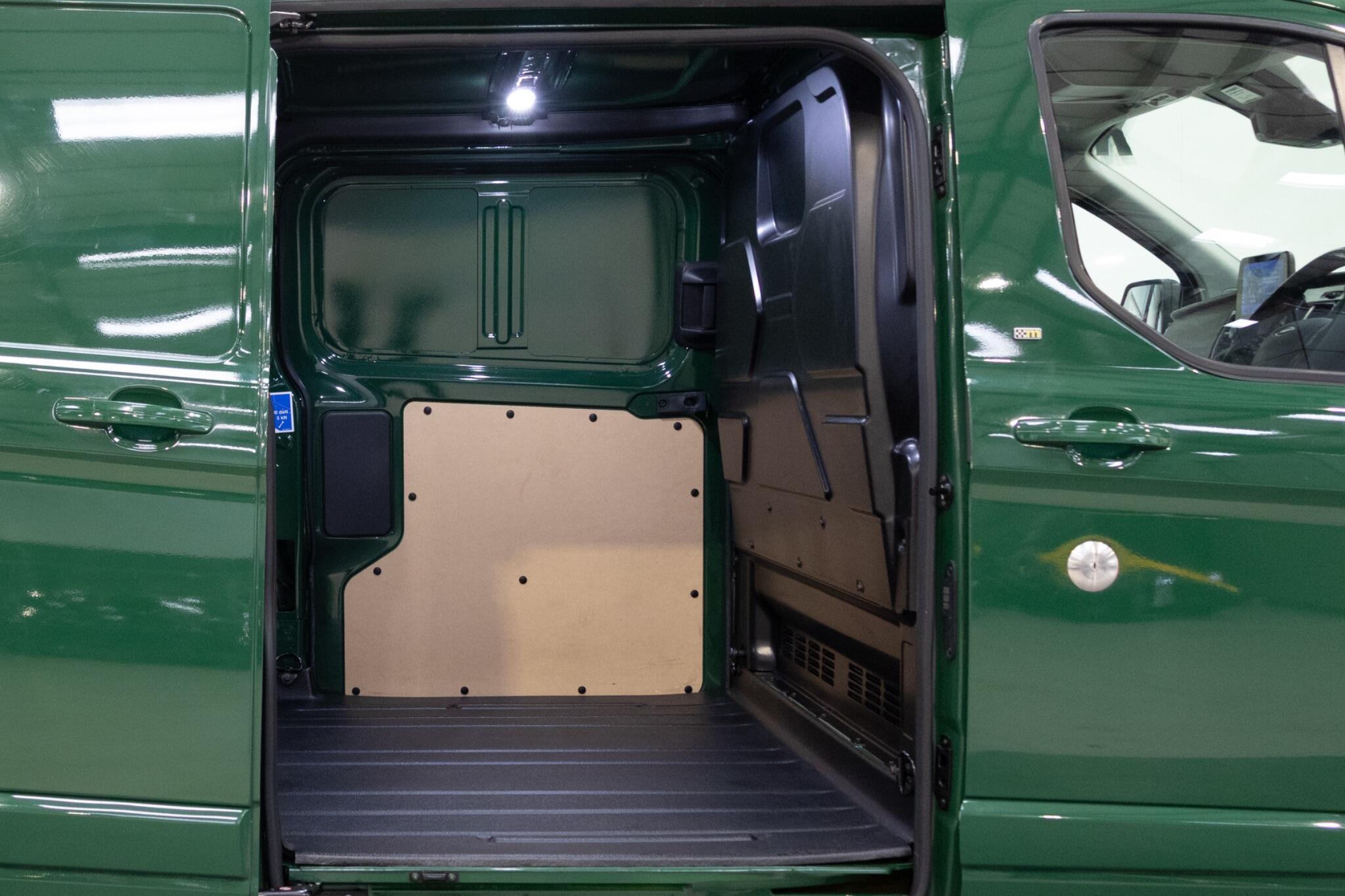 Ford Transit Custom - Image 18