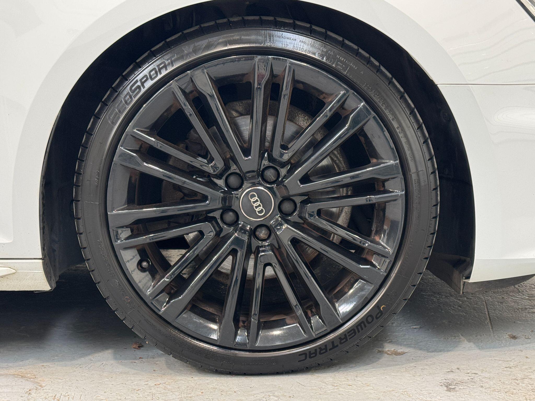 Audi A4 Avant - Image 29