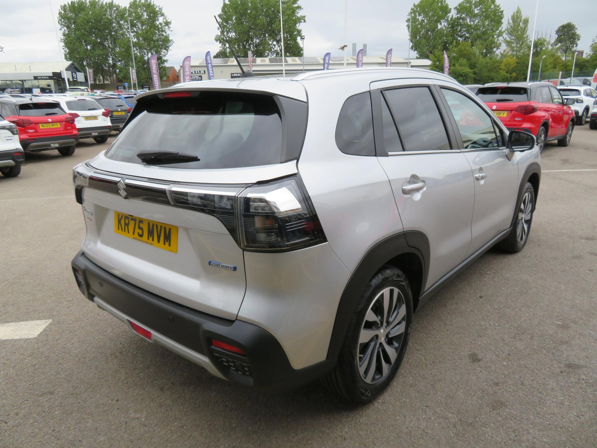 Suzuki S-Cross - Image 12