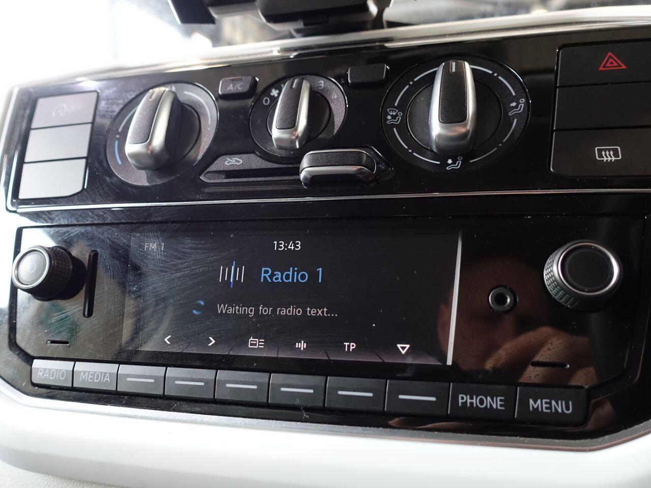 Volkswagen up! - Image 24