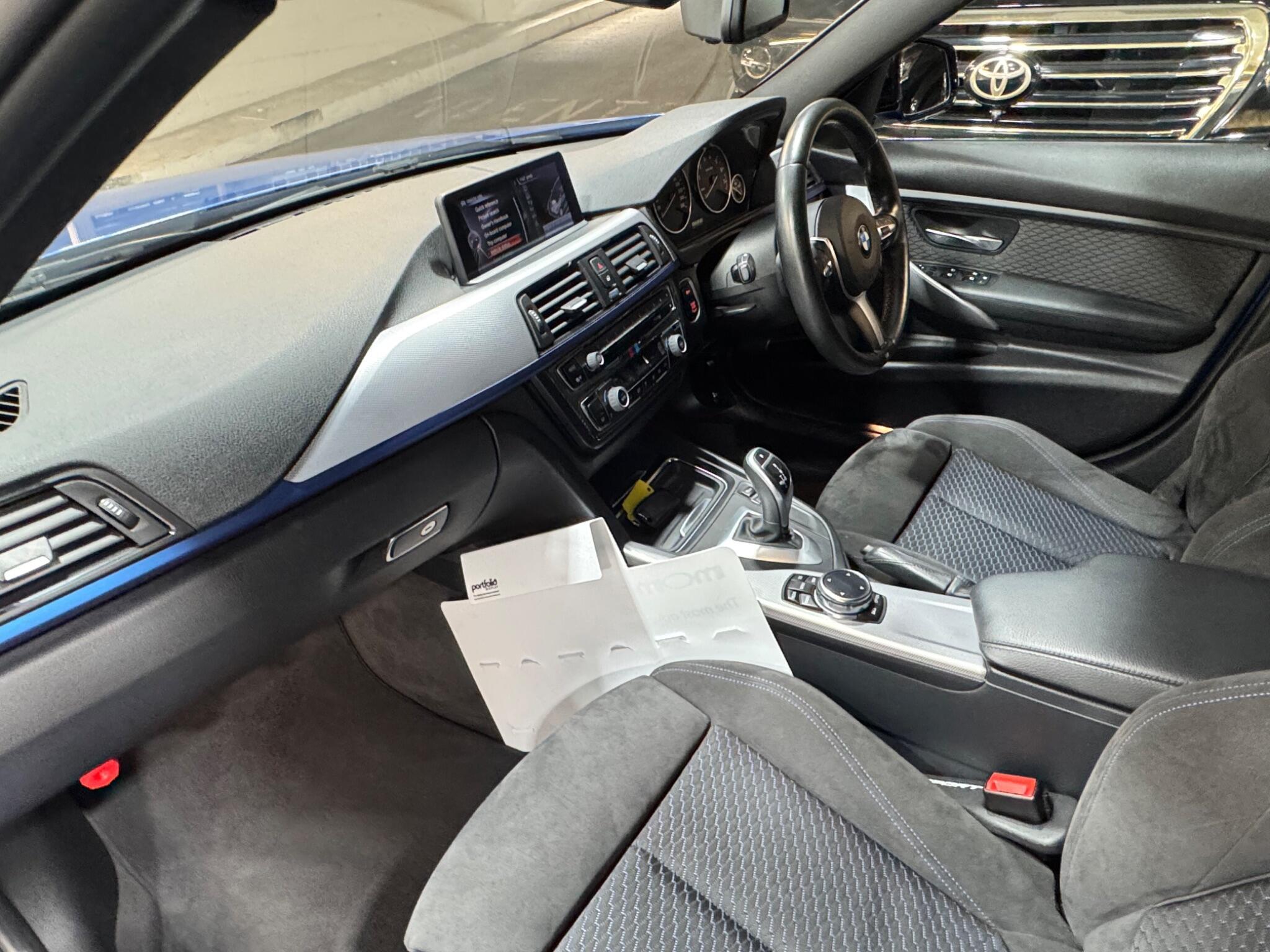 BMW 3 Series - Image 10