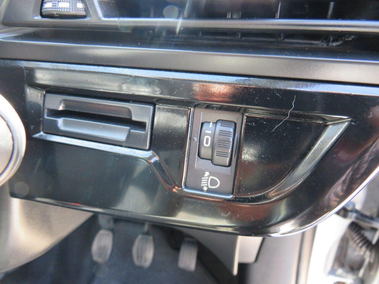 Citroen Grand C4 Picasso - Image 24