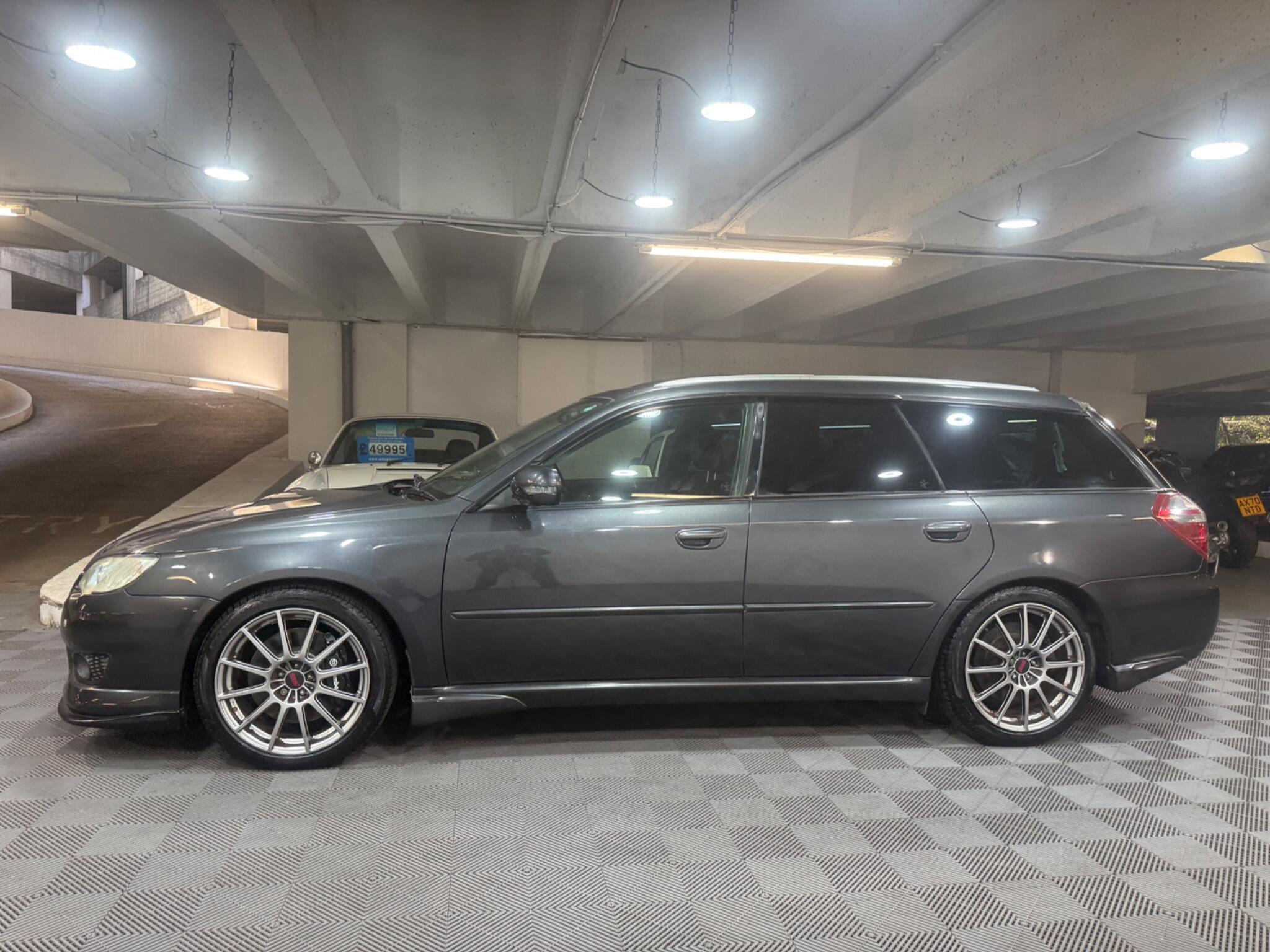 Subaru Legacy - Image 3