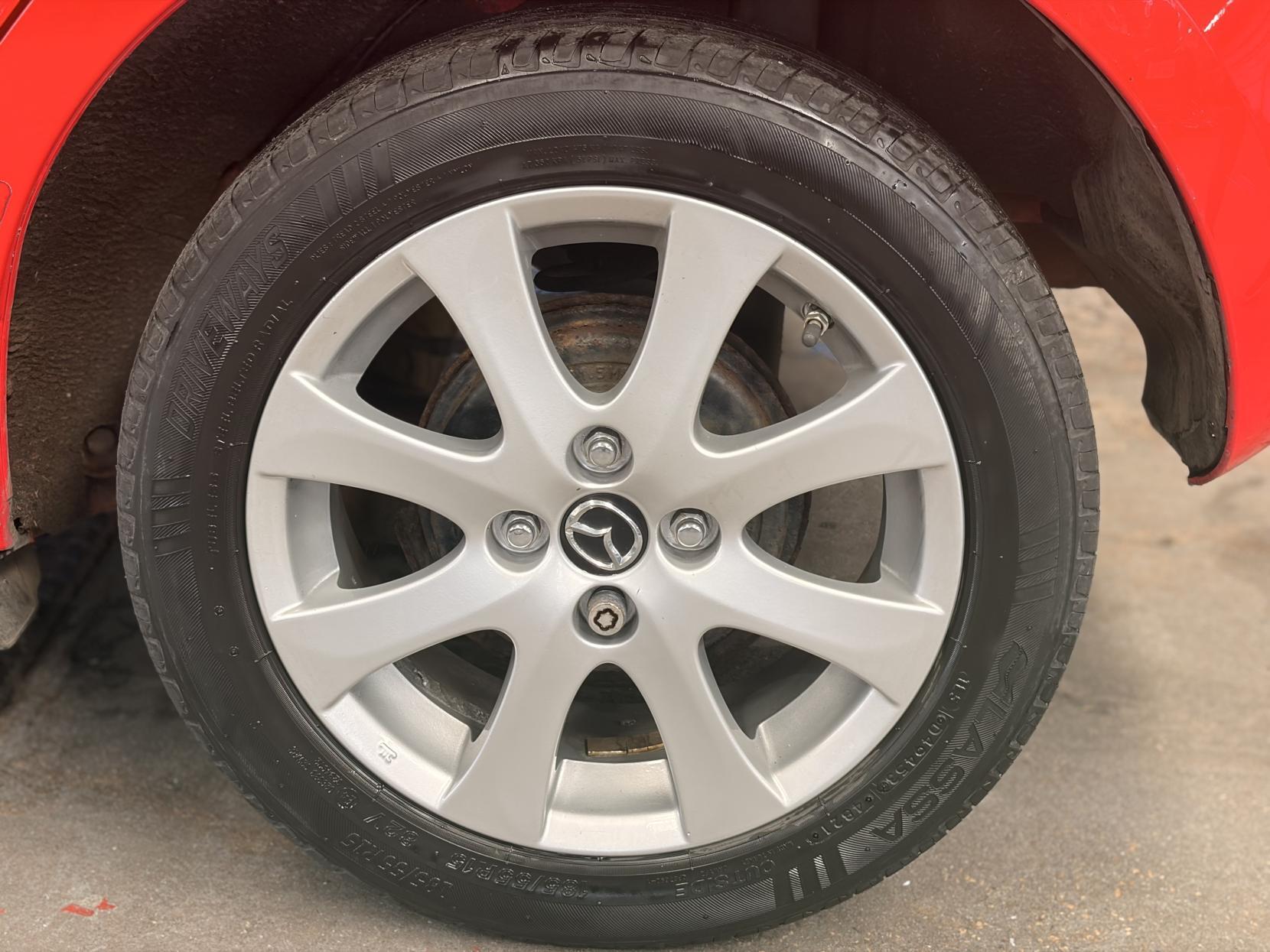 Mazda MAZDA2 - Image 18