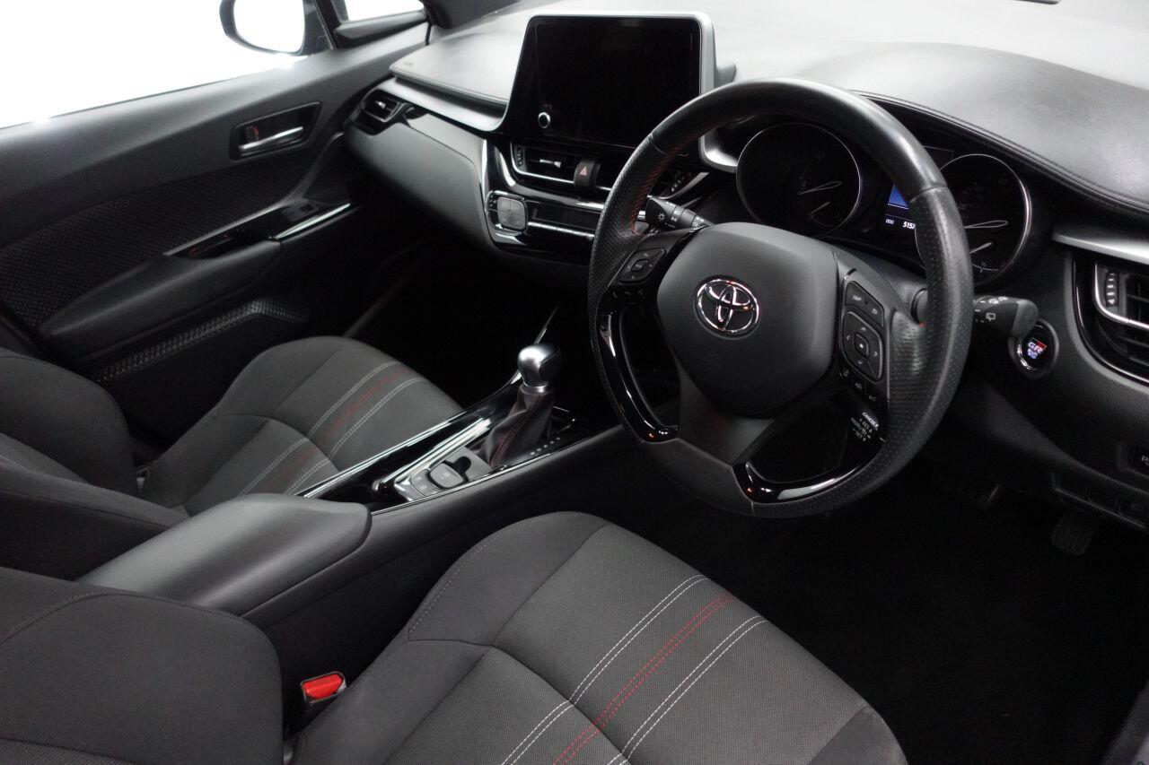 Toyota C-Hr - Image 17