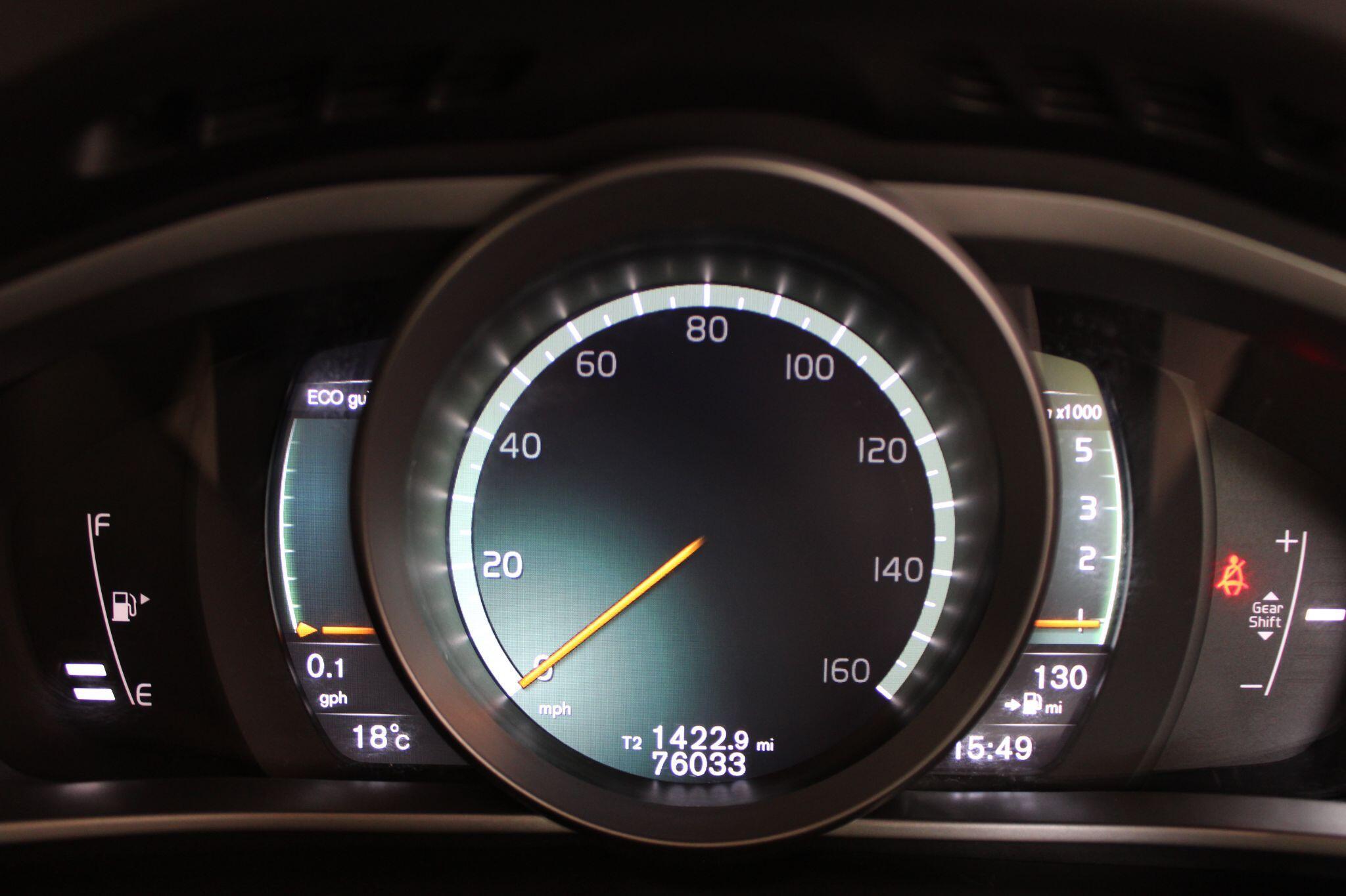Volvo V40 - Image 53