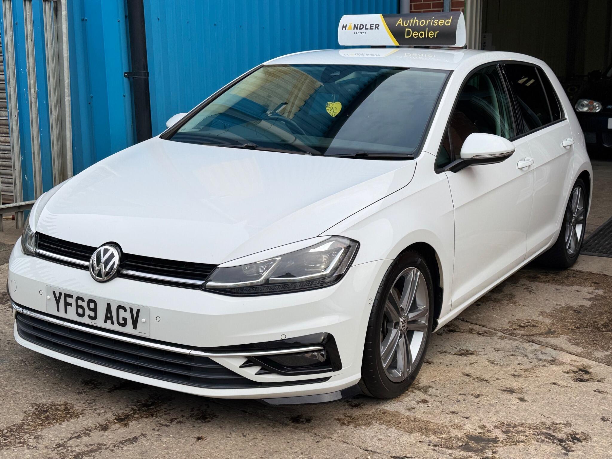 Volkswagen Golf - Image 16