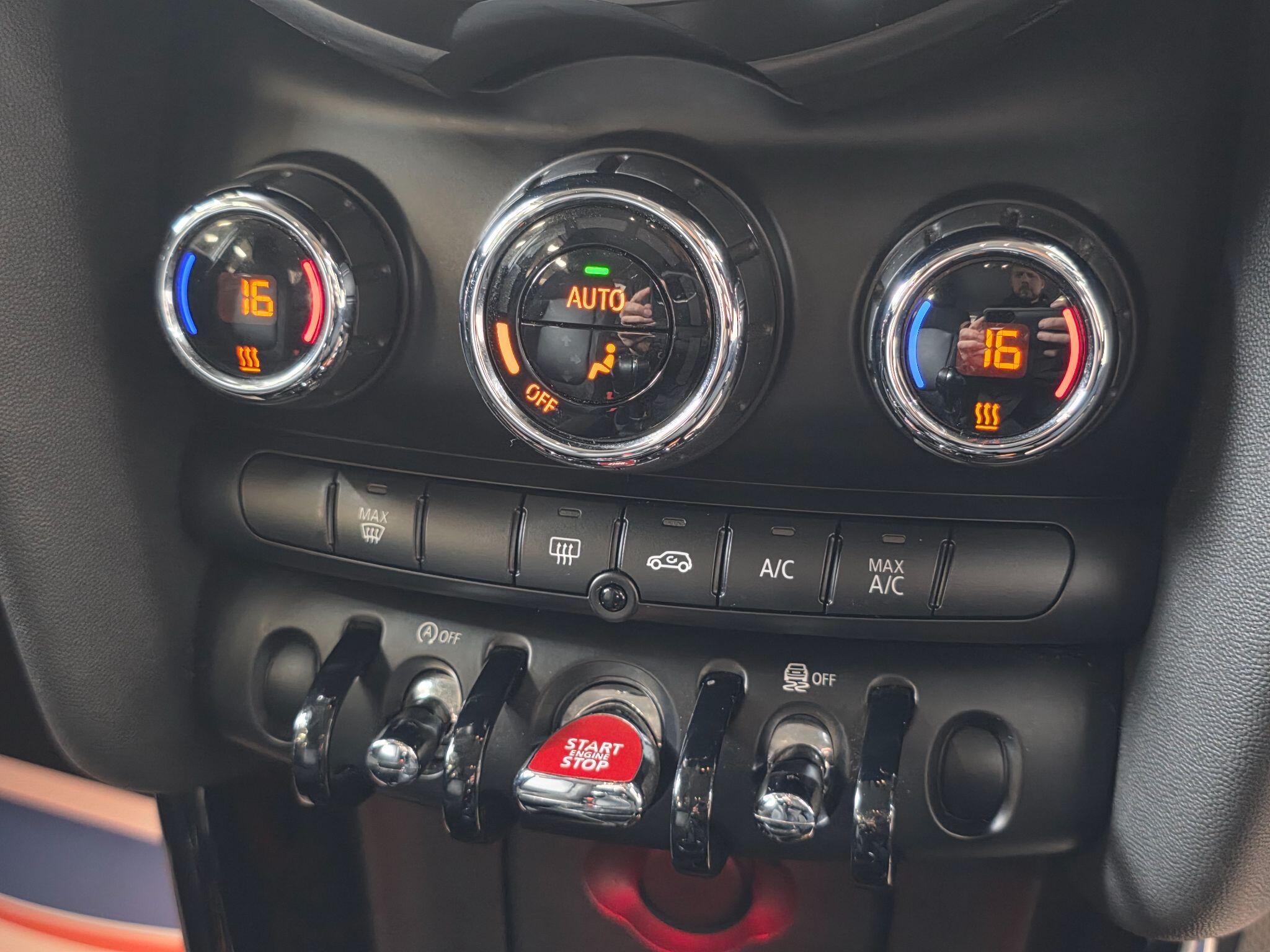 MINI Hatch - Image 26
