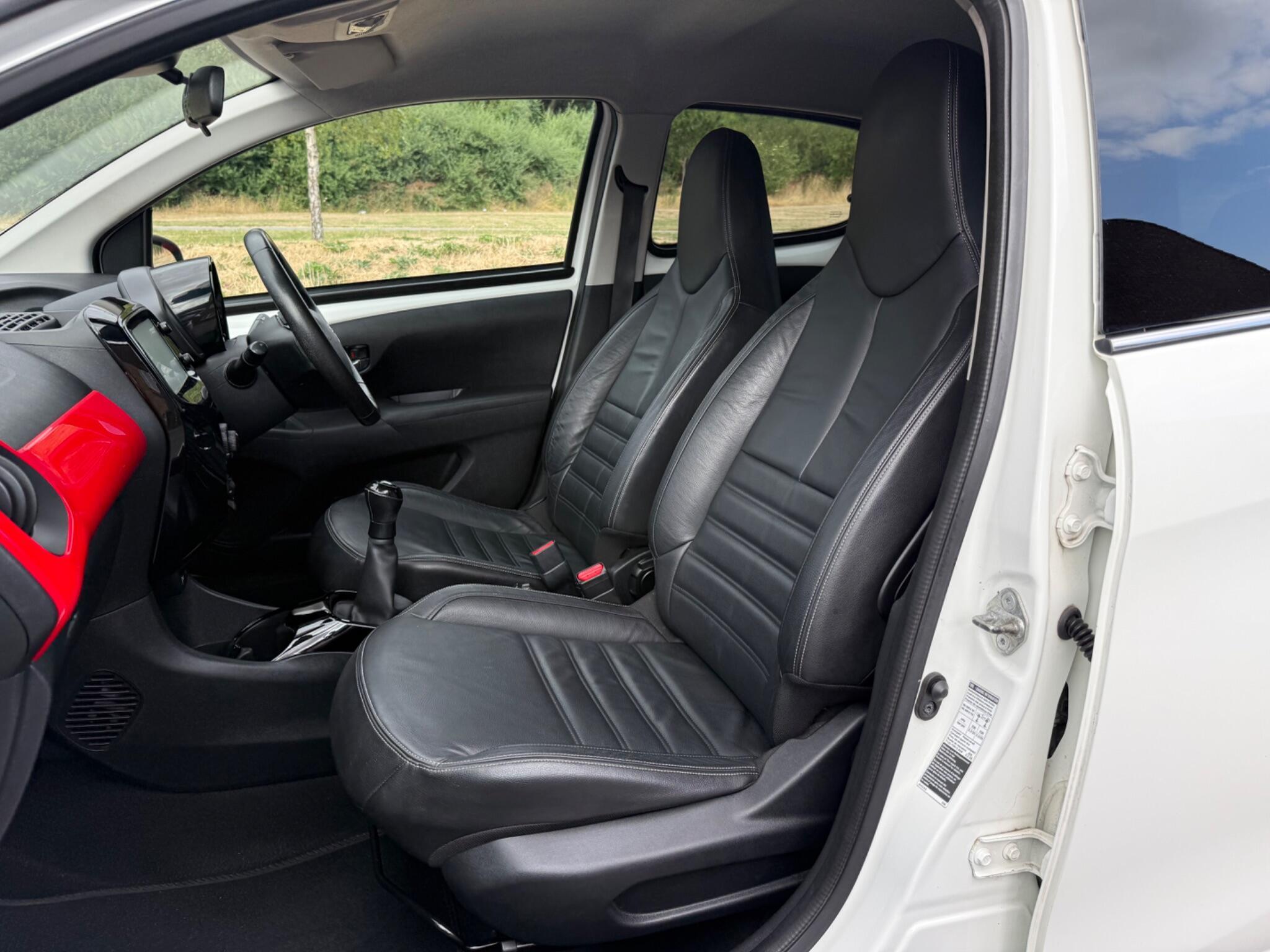 Peugeot 108 - Image 11