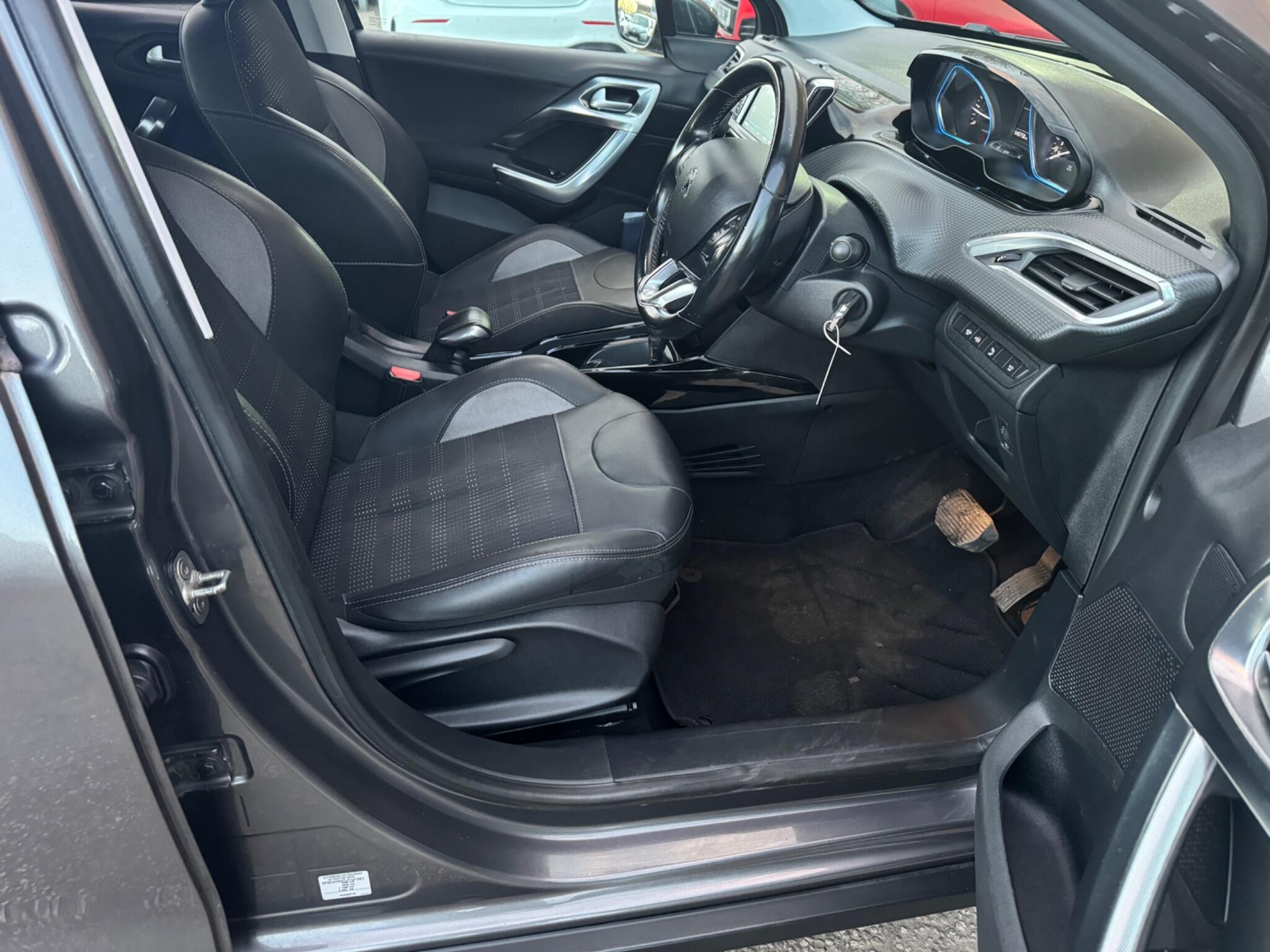 Peugeot 2008 - Image 27