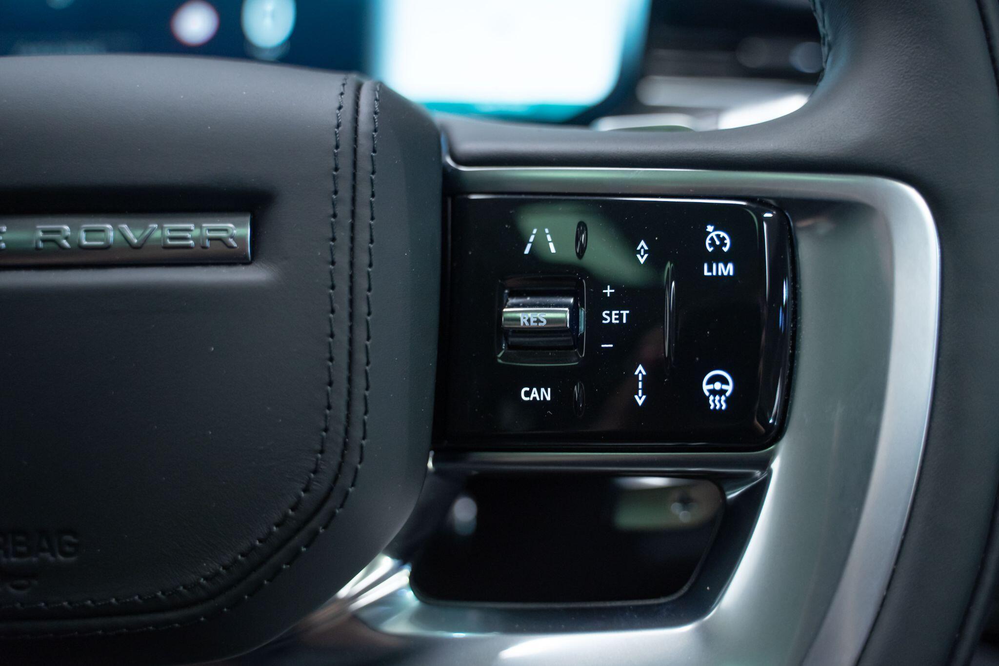 Land Rover Range Rover - Image 12