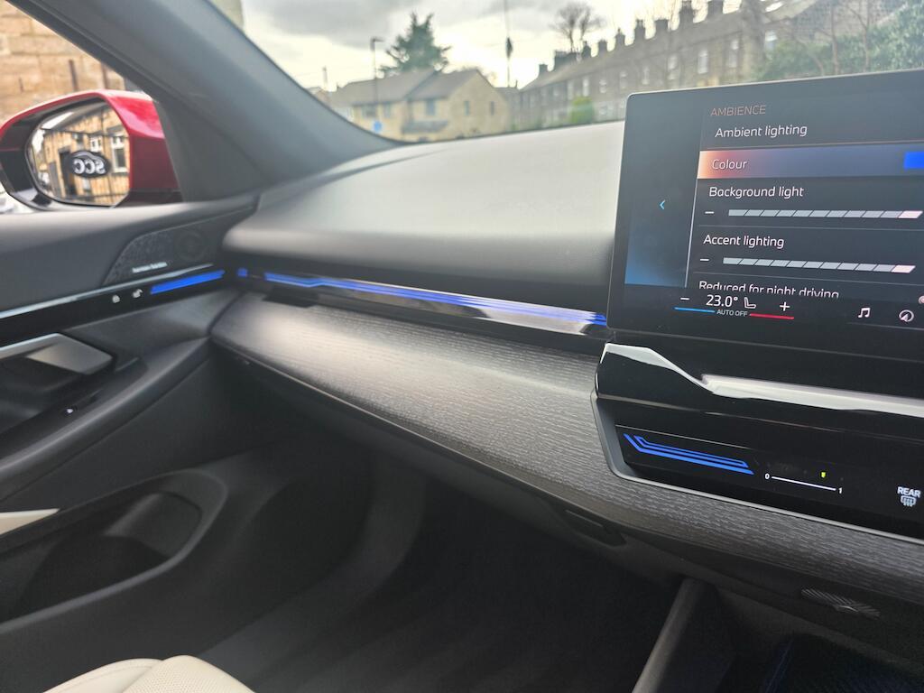 BMW 5 Series - Image 38