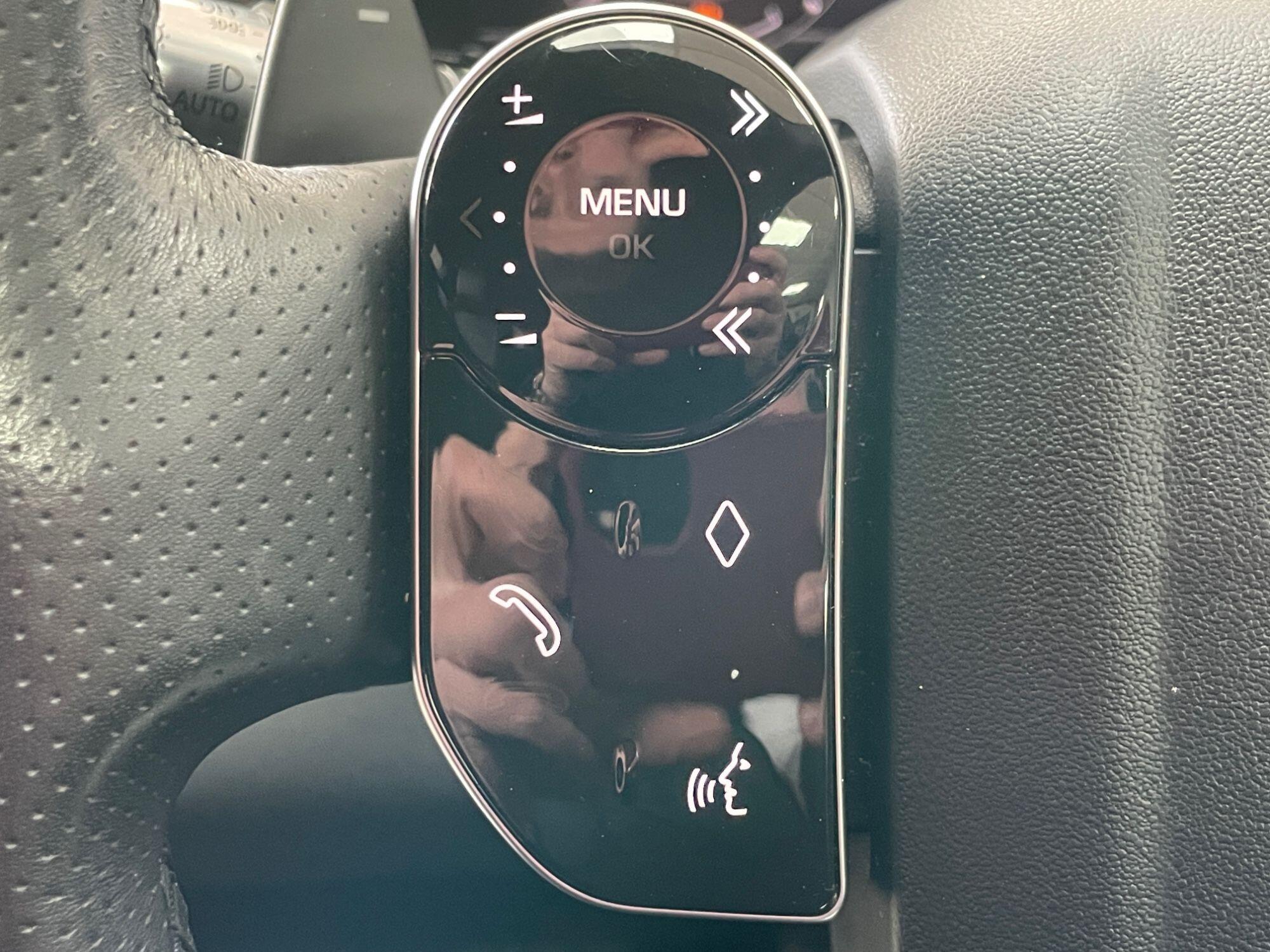 Land Rover Range Rover Evoque - Image 38