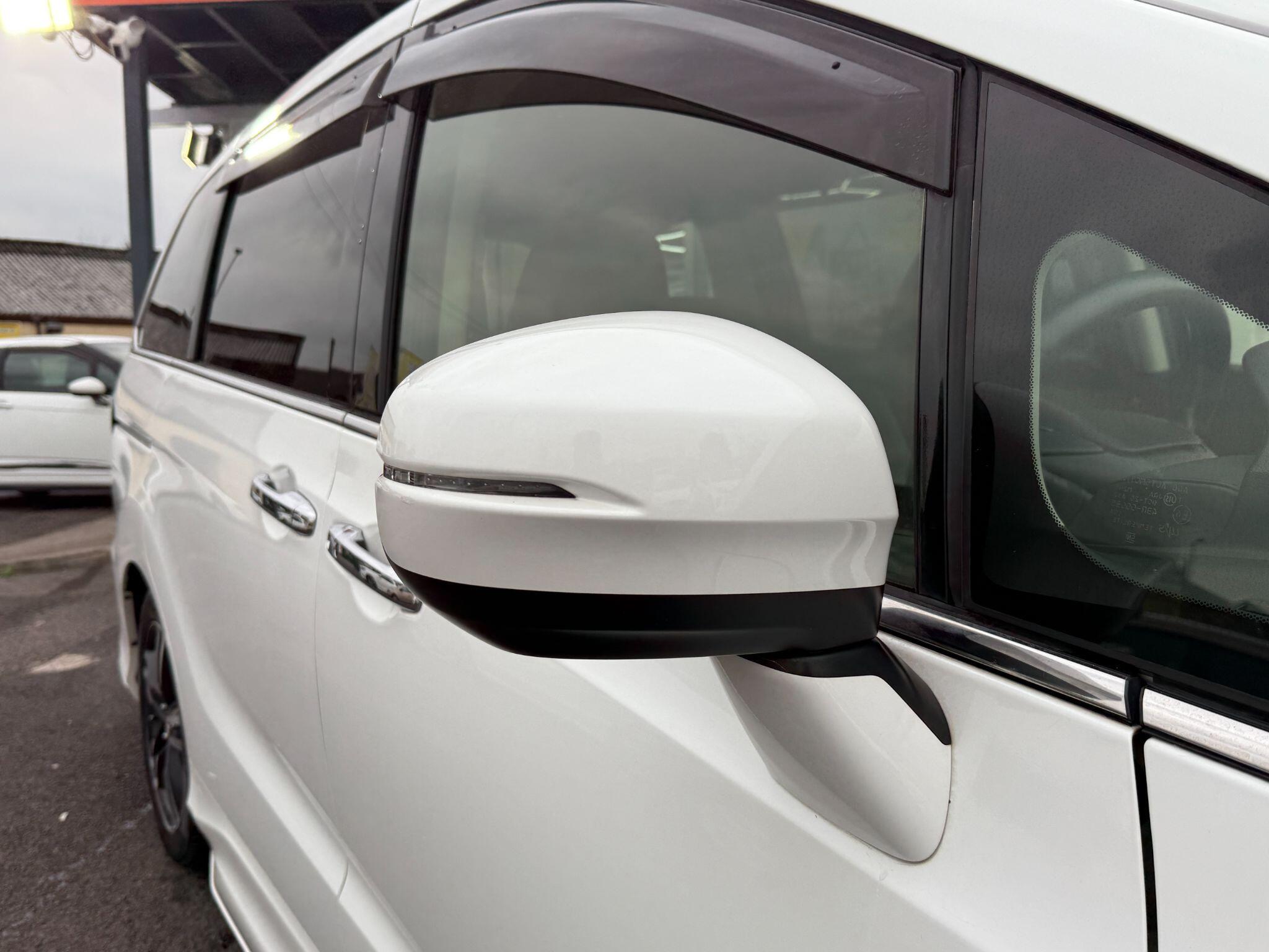 Honda Odyssey - Image 13