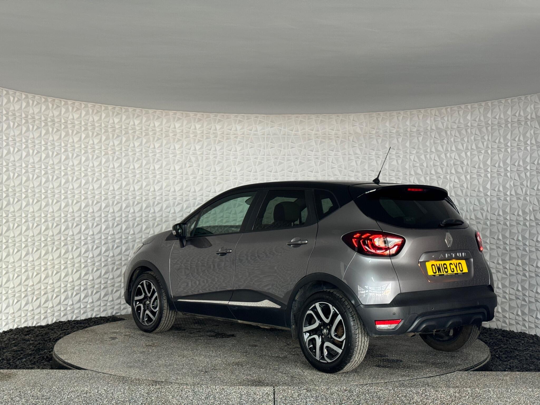 Renault Captur - Image 17