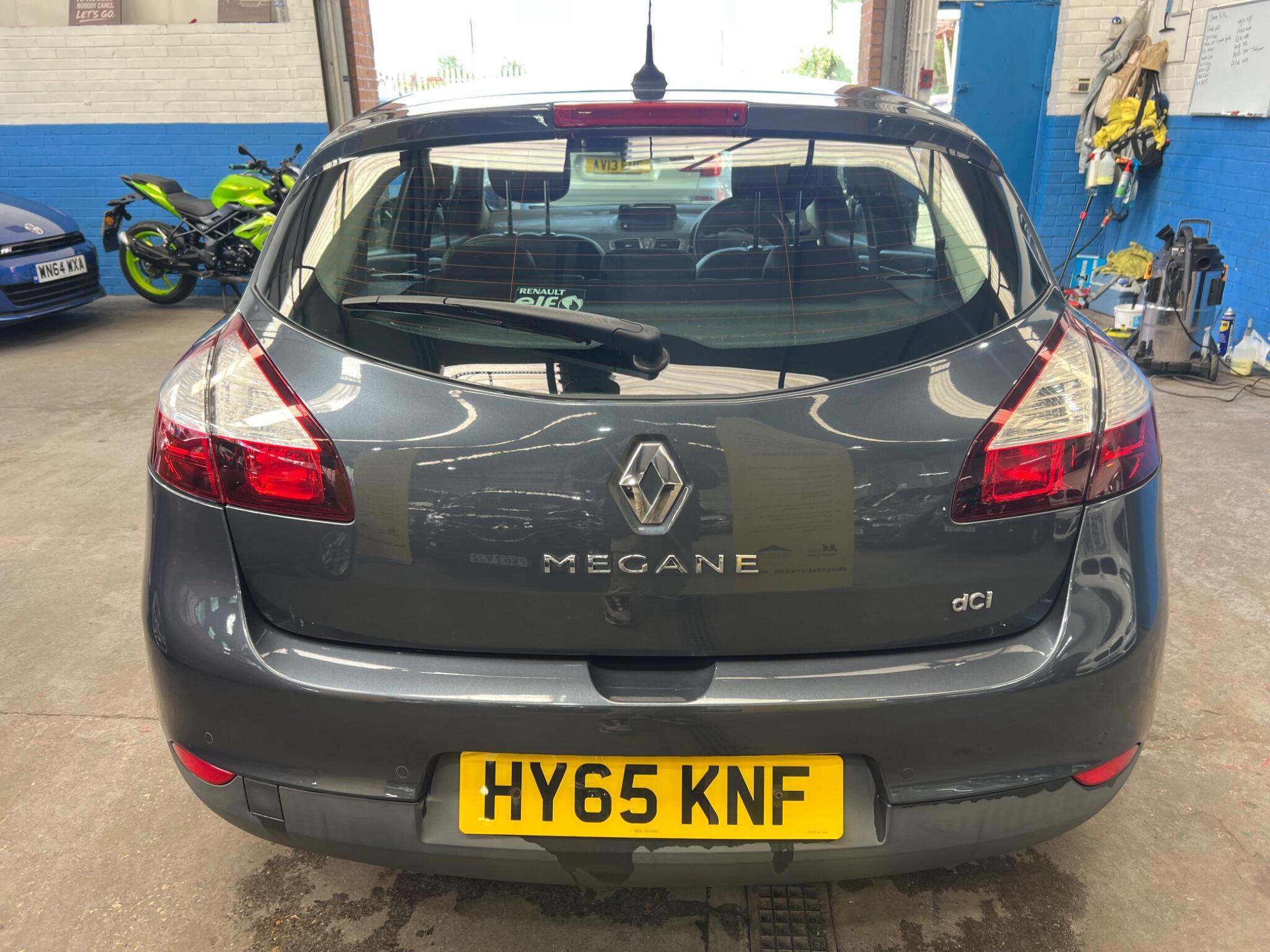 Renault Megane - Image 2