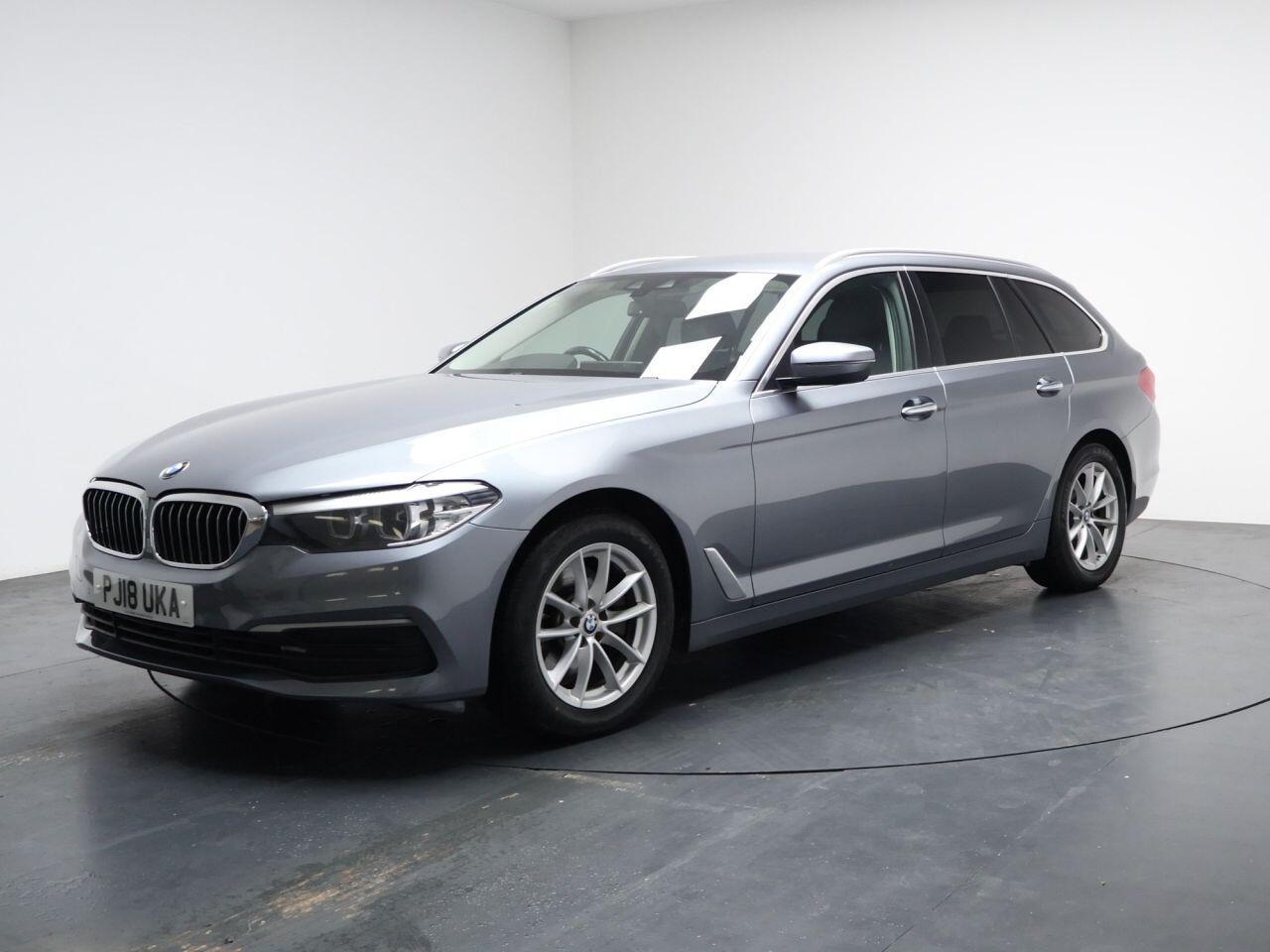 BMW 5 Series - Image 6