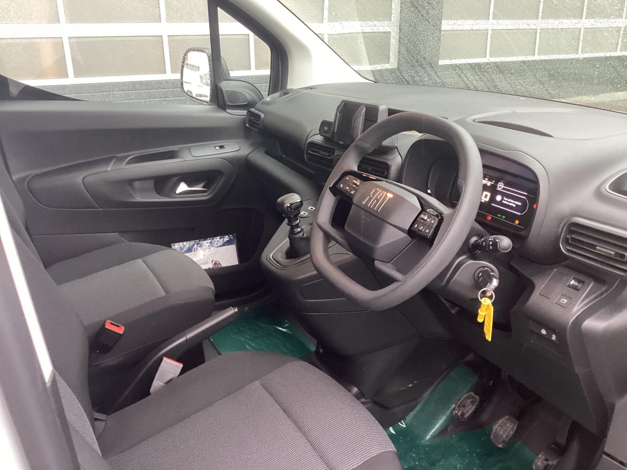 Fiat Doblo - Image 18