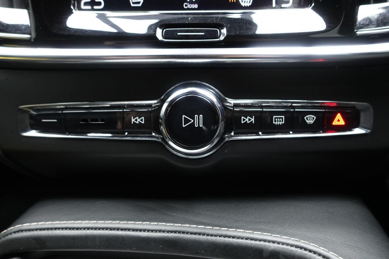 Volvo S90 - Image 42