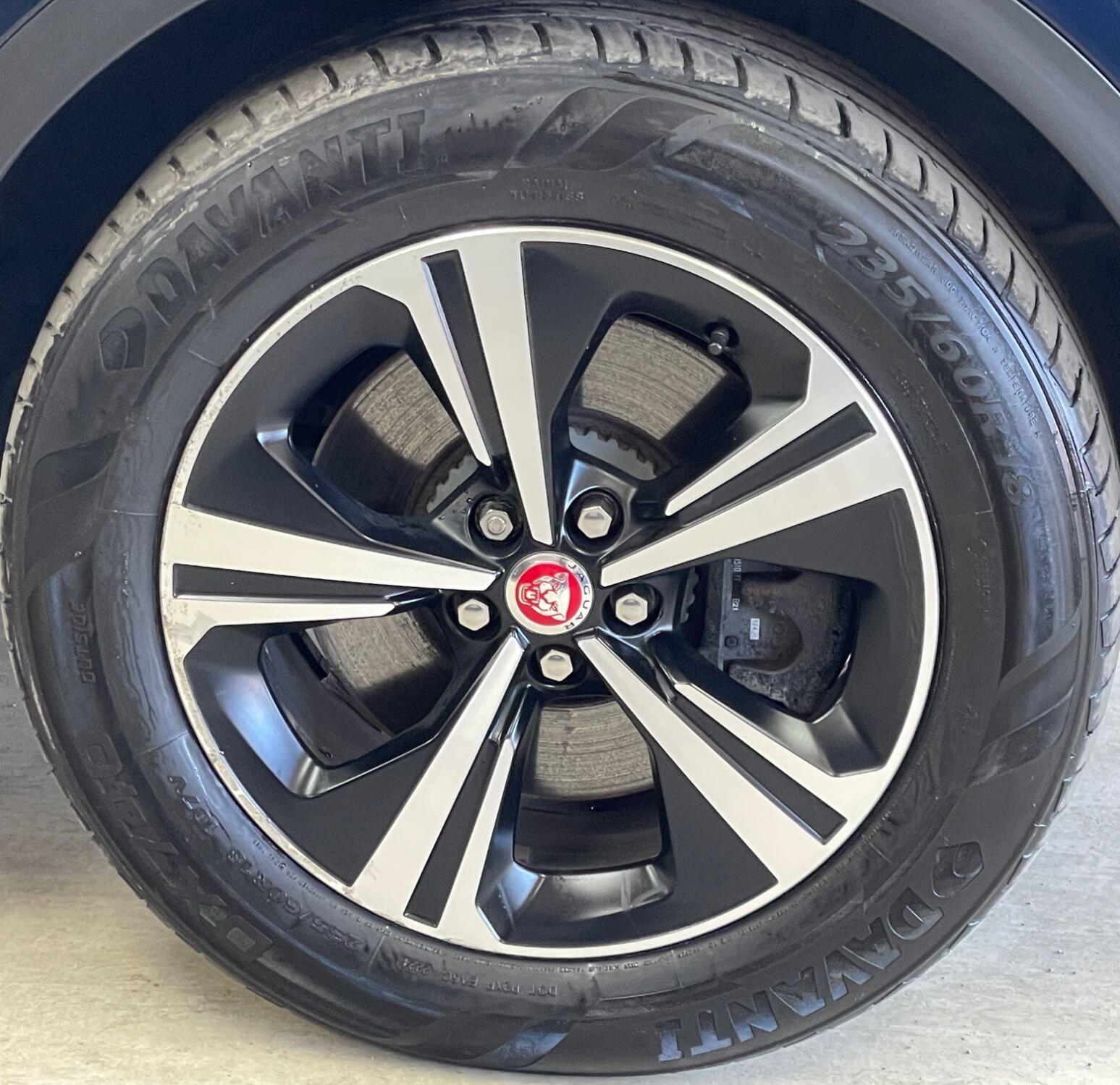 Jaguar E-Pace - Image 14