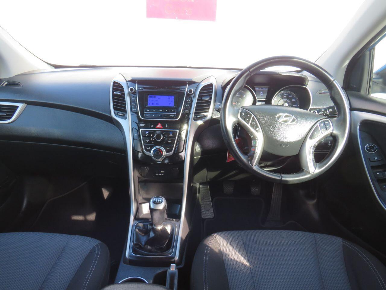 Hyundai i30 - Image 2
