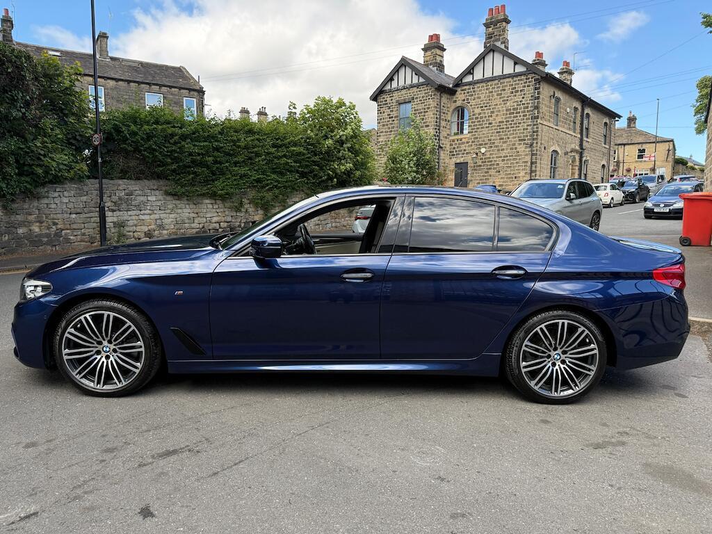 BMW 5 Series - Image 11