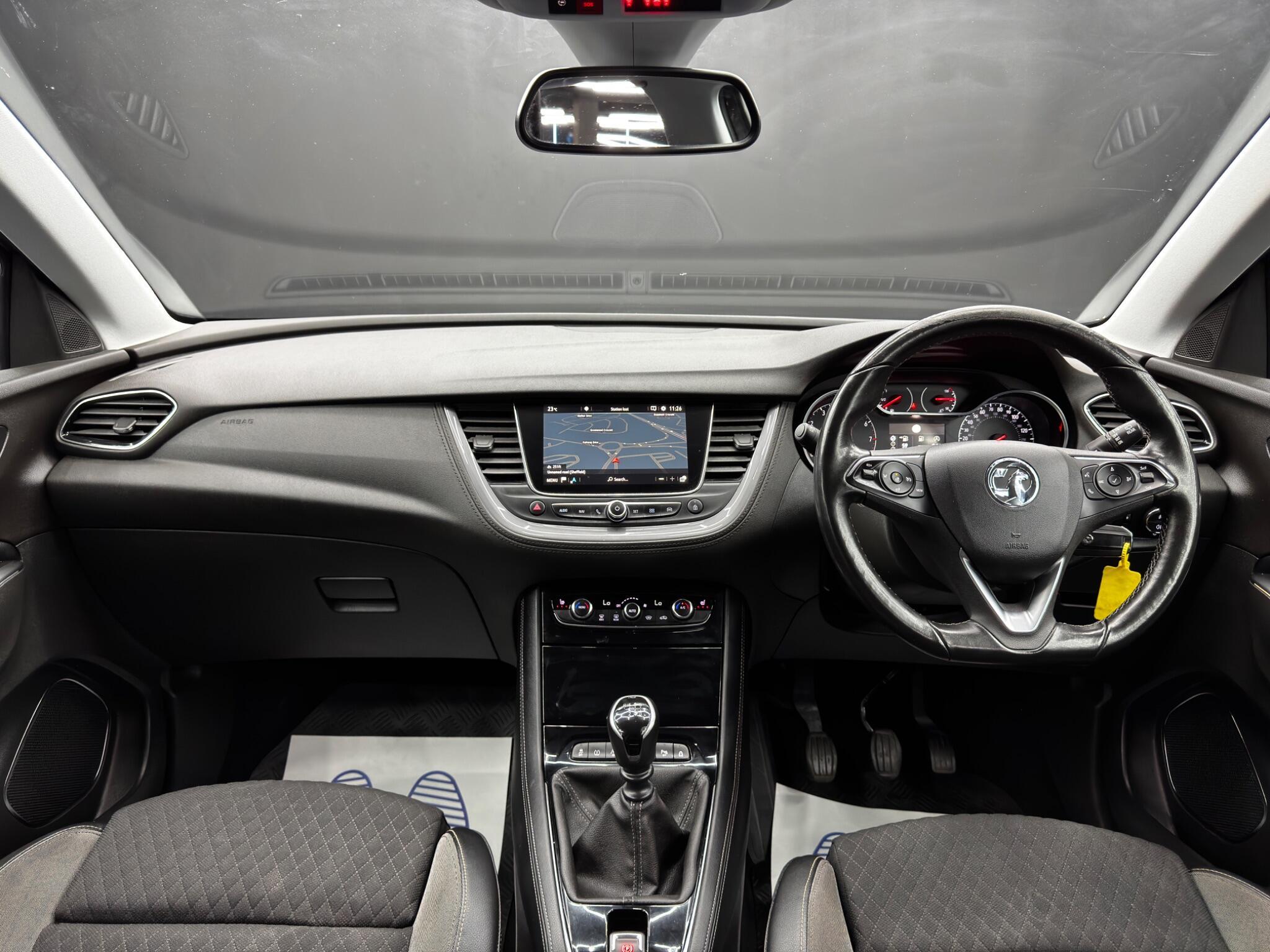 Vauxhall Grandland X - Image 10