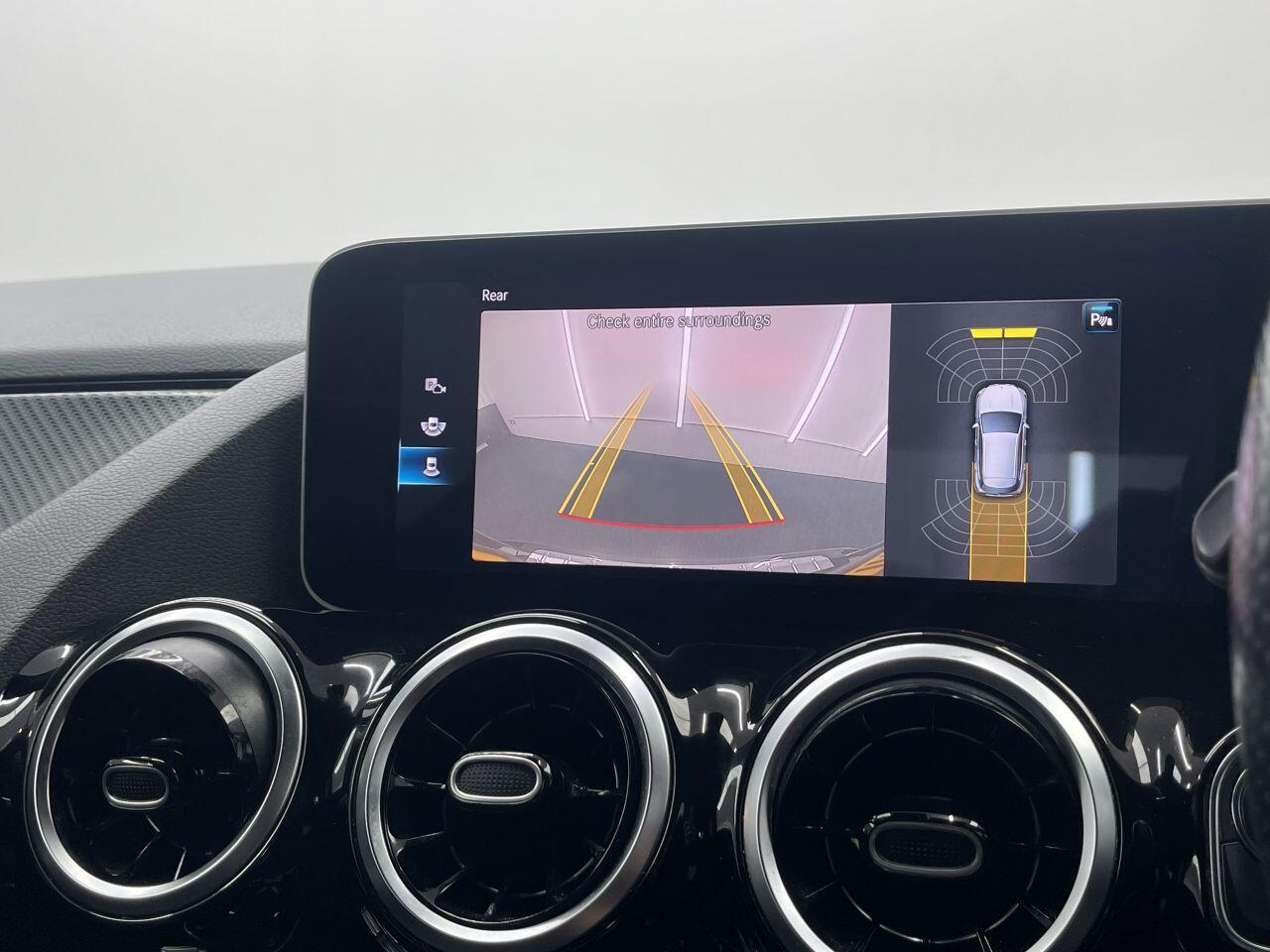 Mercedes GLA - Image 45