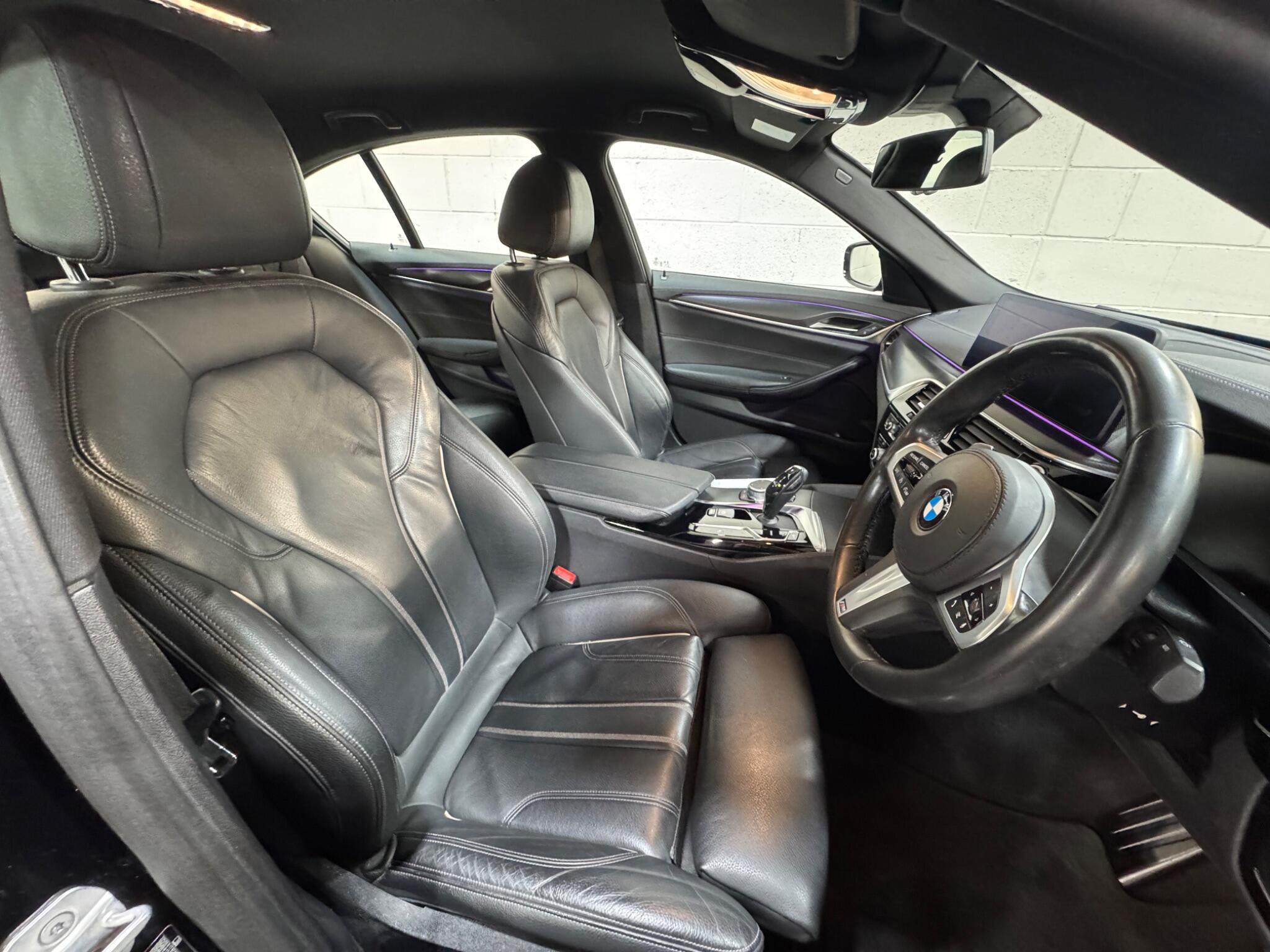 BMW 5 Series - Image 8