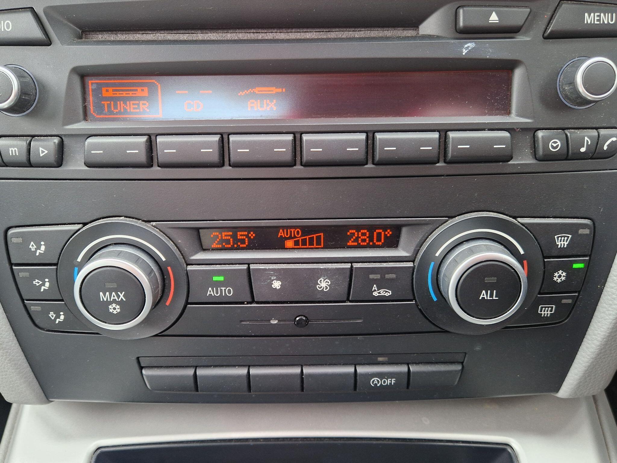 BMW 3 Series - Image 25