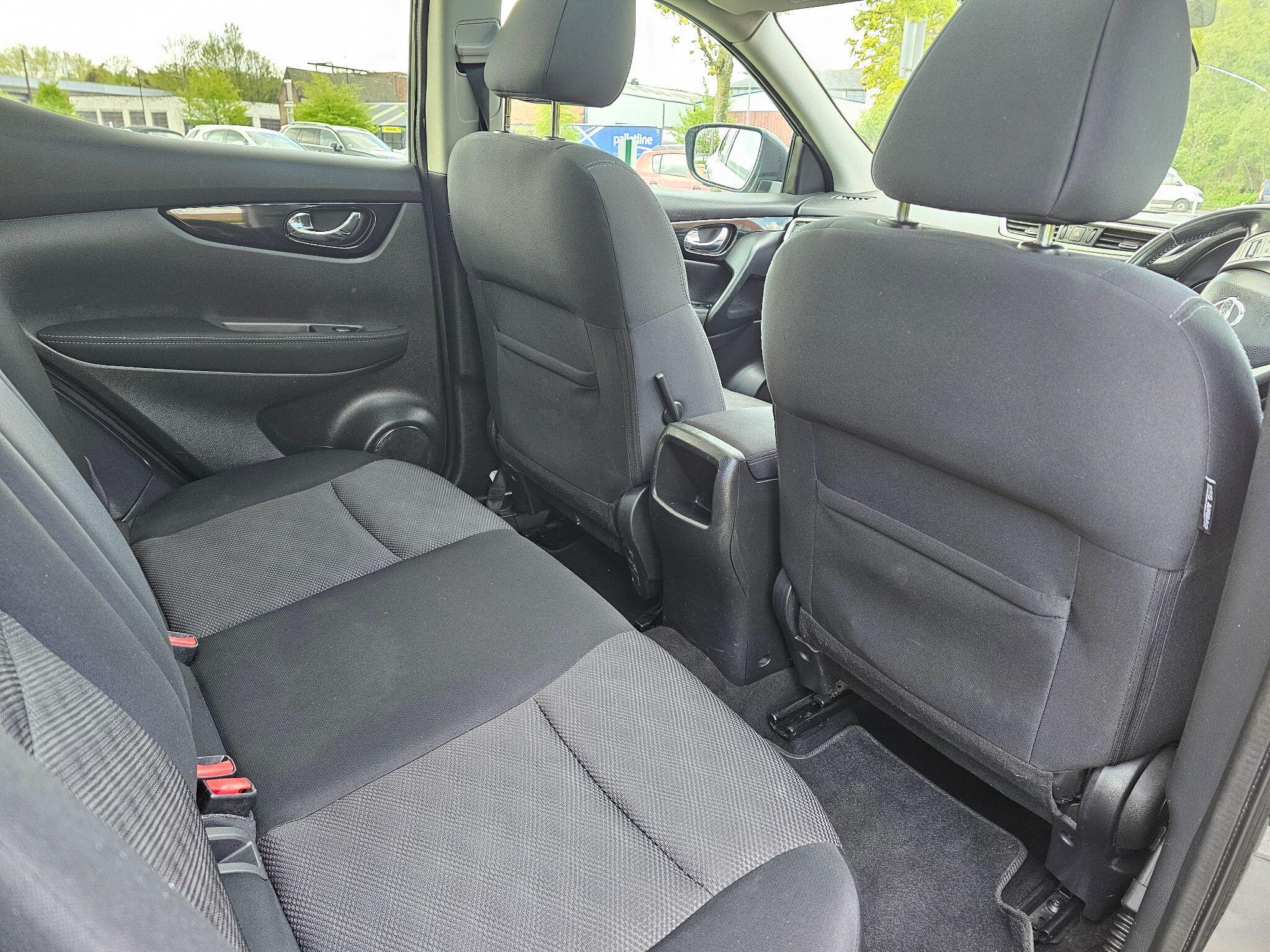 Nissan Qashqai - Image 25