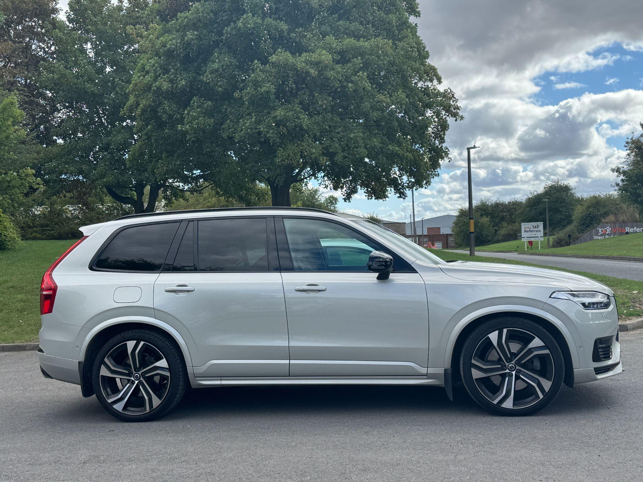 Volvo XC90 - Image 6