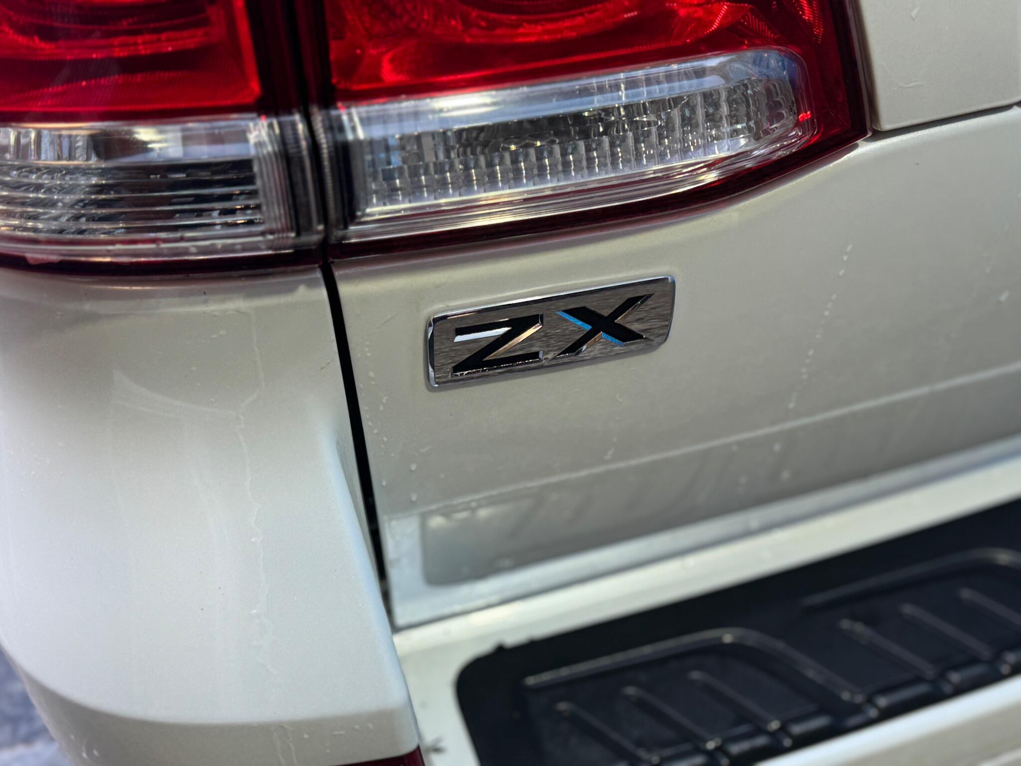 Toyota Land Cruiser - Image 18