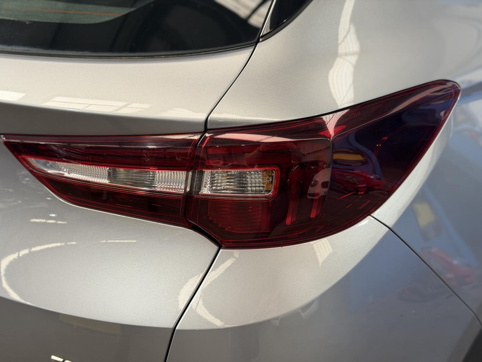 Vauxhall Grandland X - Image 15