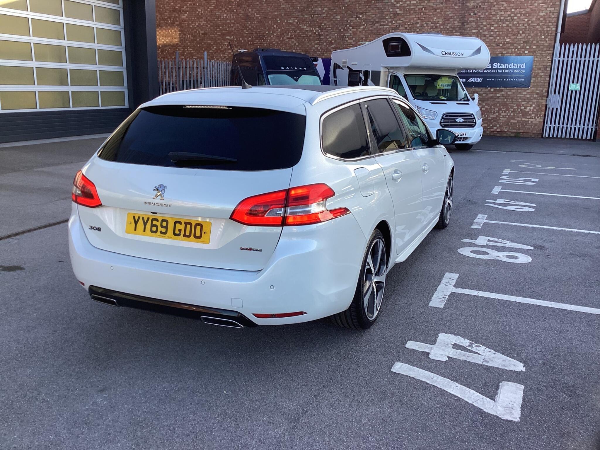 Peugeot 308 SW - Image 7