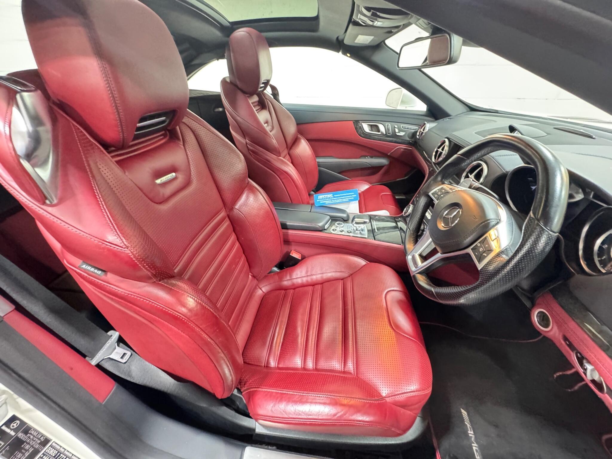 Mercedes SL - Image 7