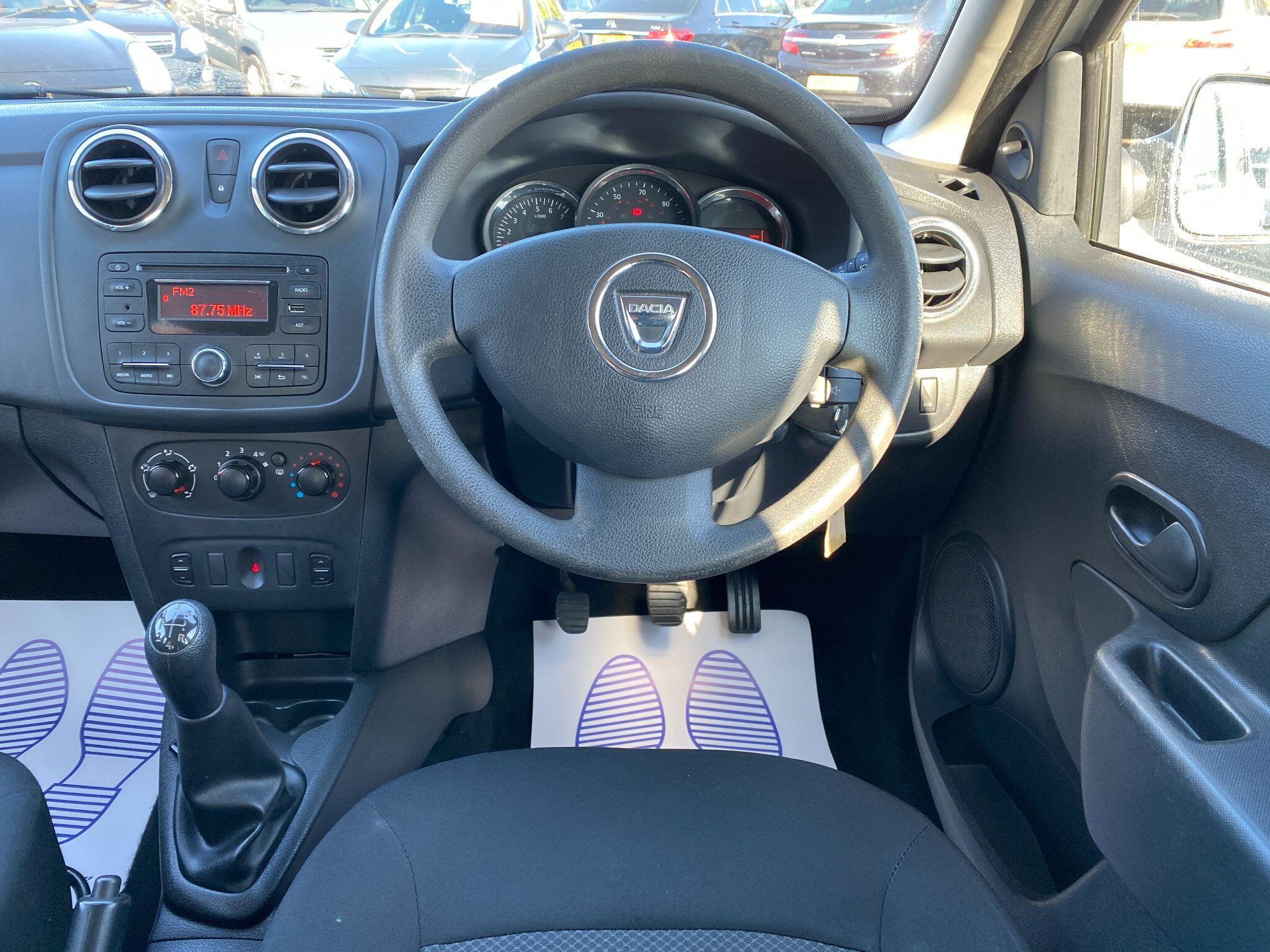 Dacia Sandero - Image 33
