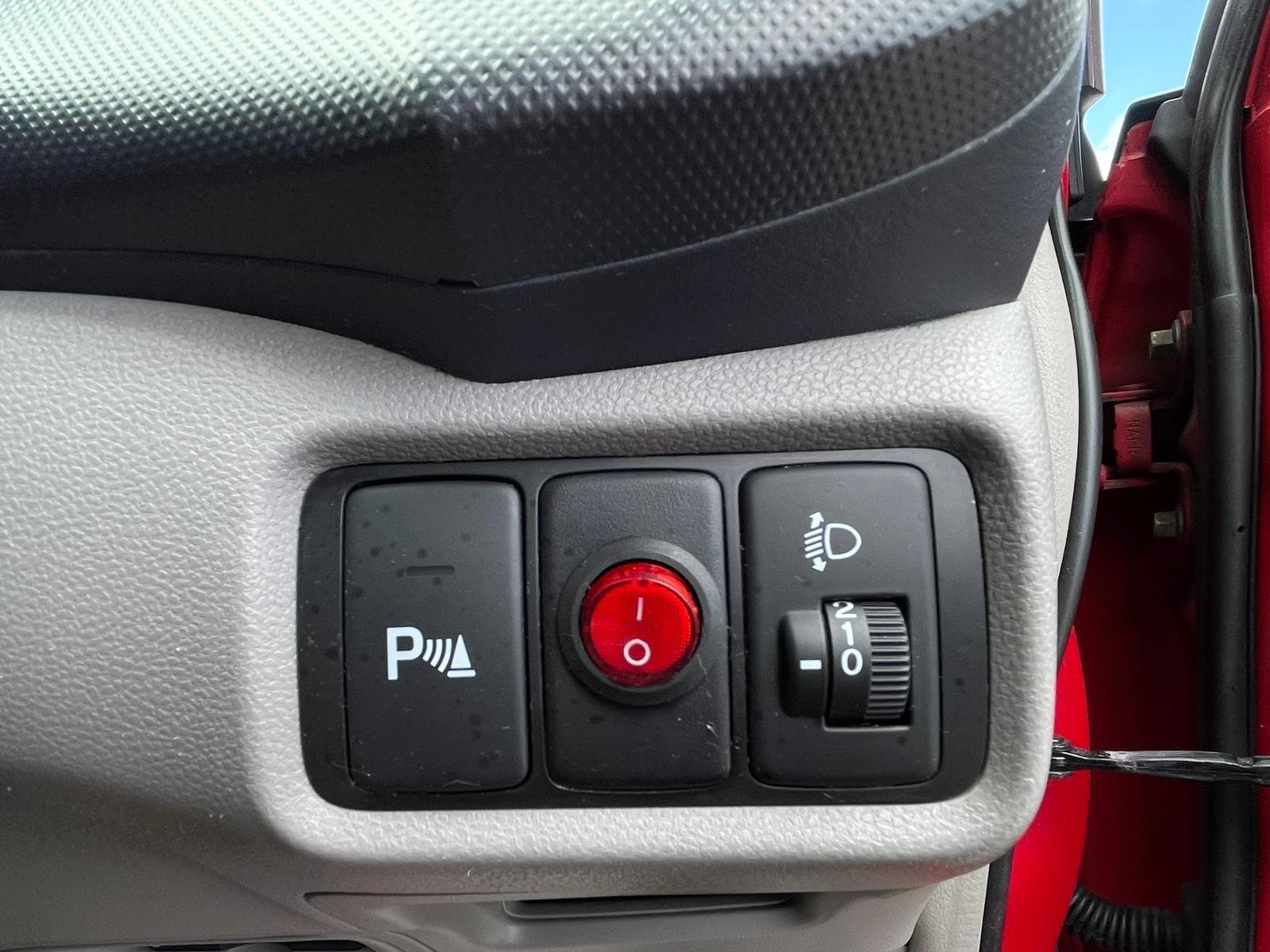 Honda Insight - Image 13