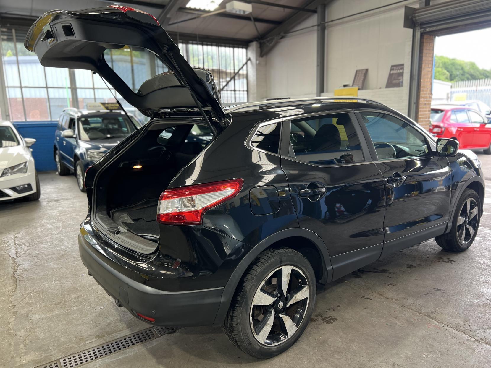 Nissan Qashqai - Image 11