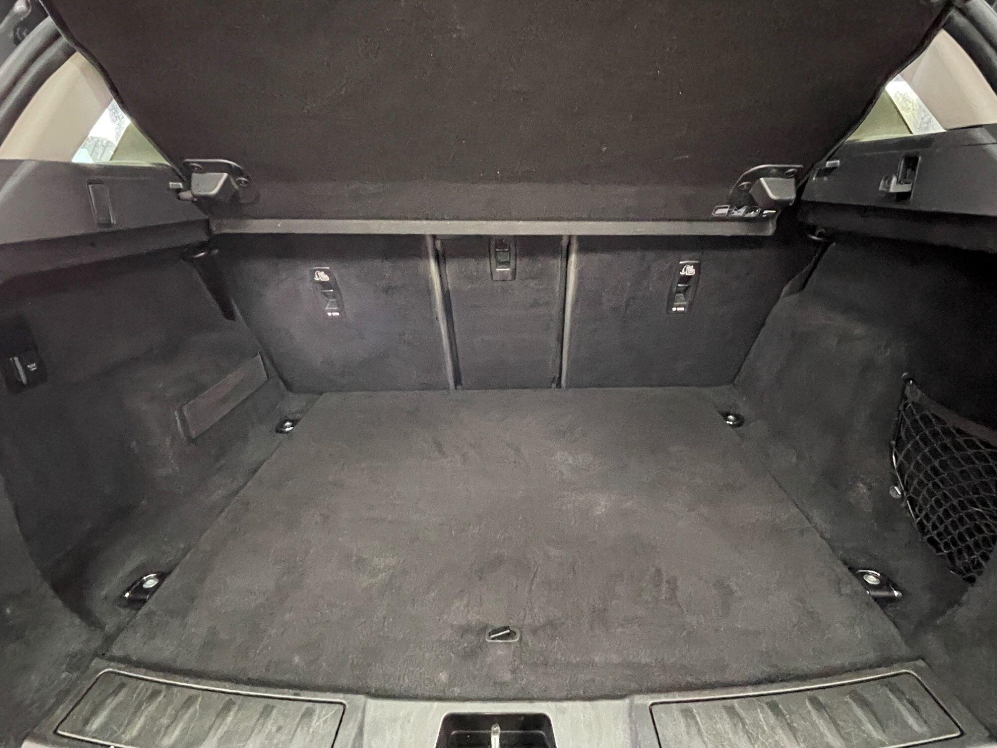 Land Rover Range Rover Evoque - Image 13