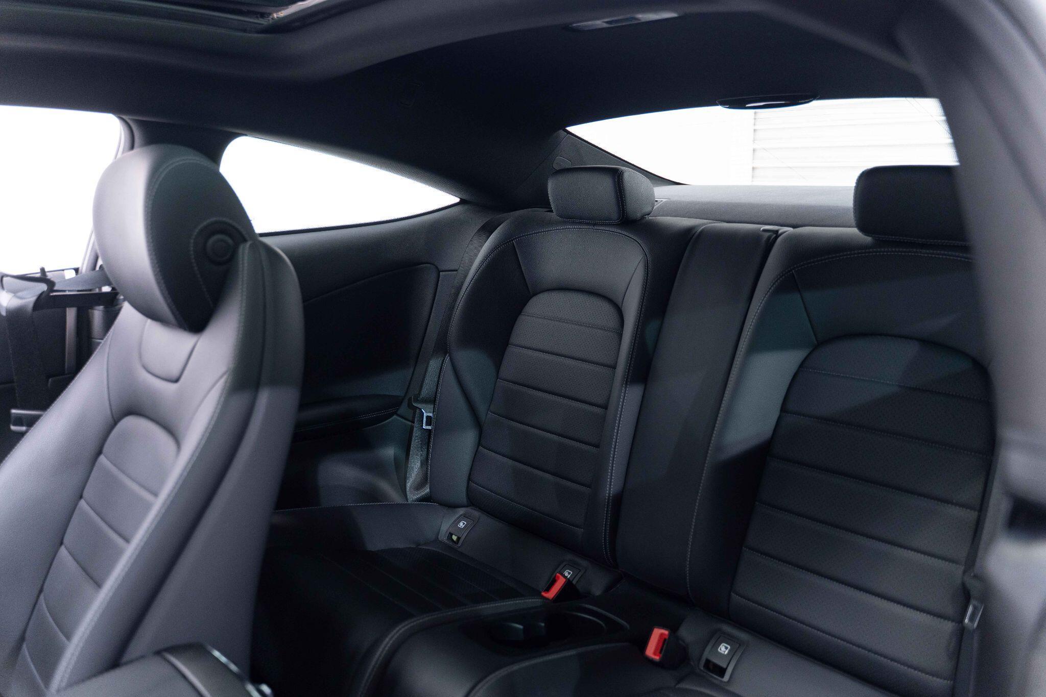 Mercedes C Class - Image 12