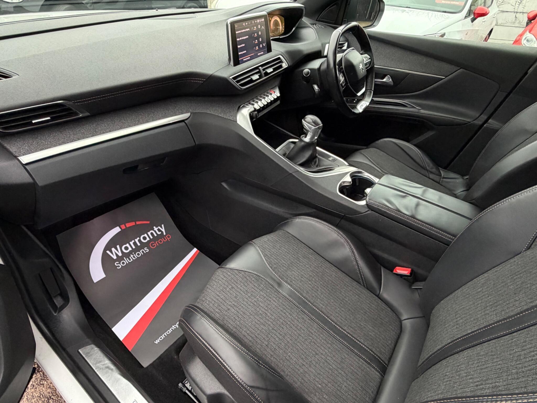 Peugeot 5008 - Image 12