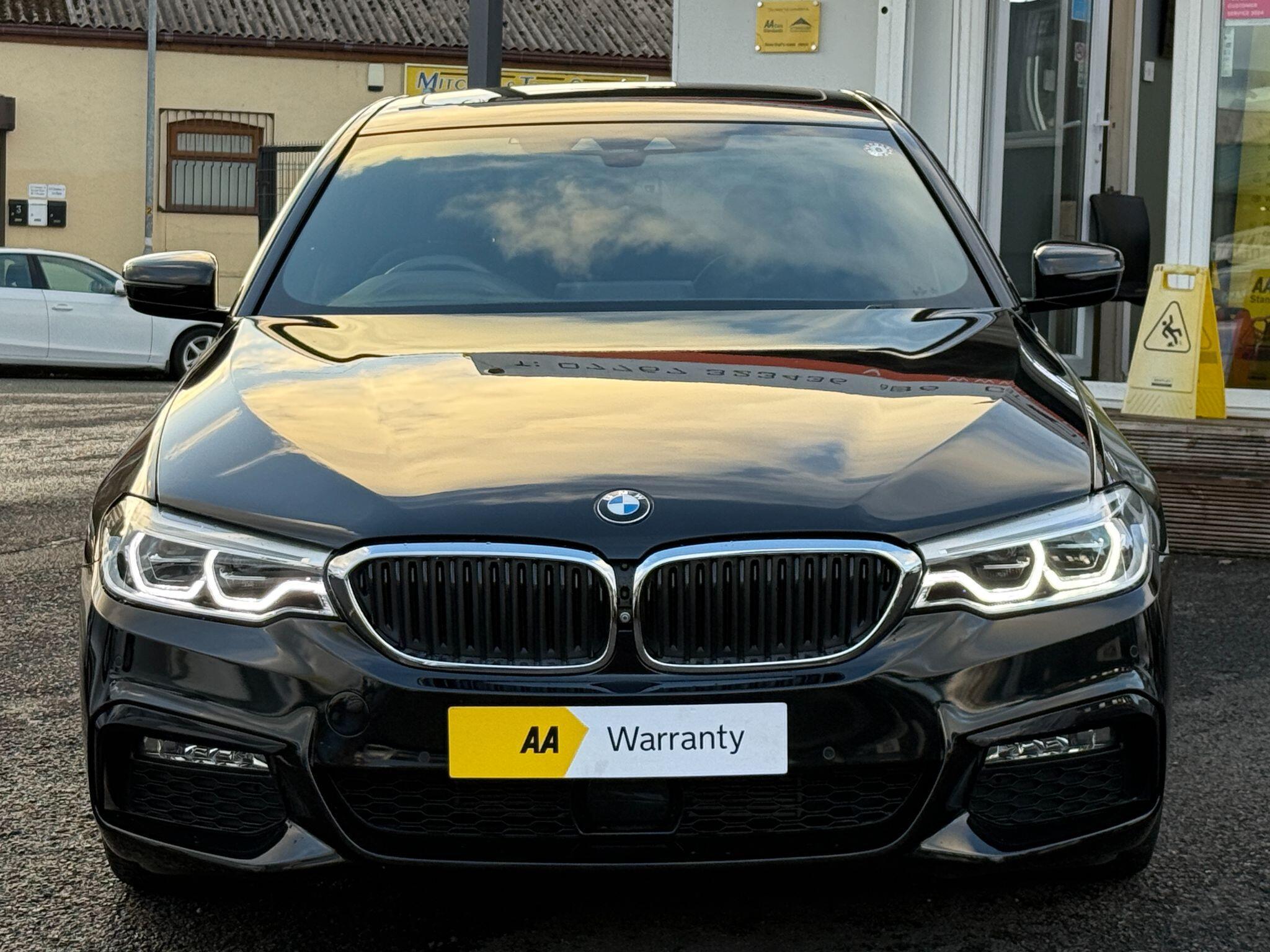 BMW 5 Series - Image 10