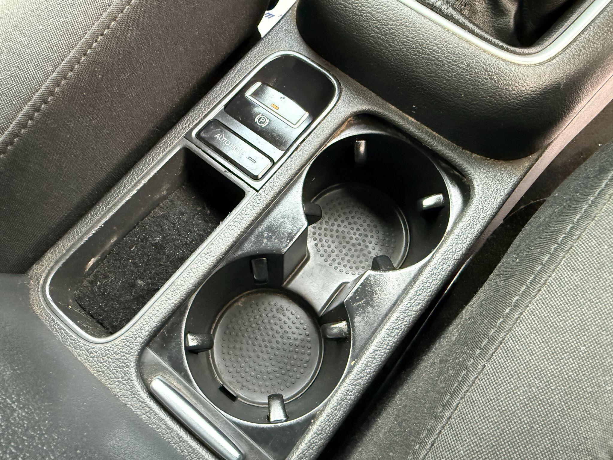 Volkswagen Tiguan - Image 56