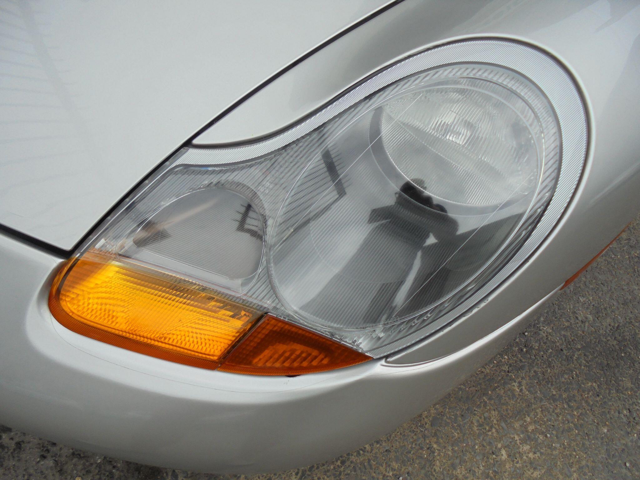 Porsche Boxster - Image 17