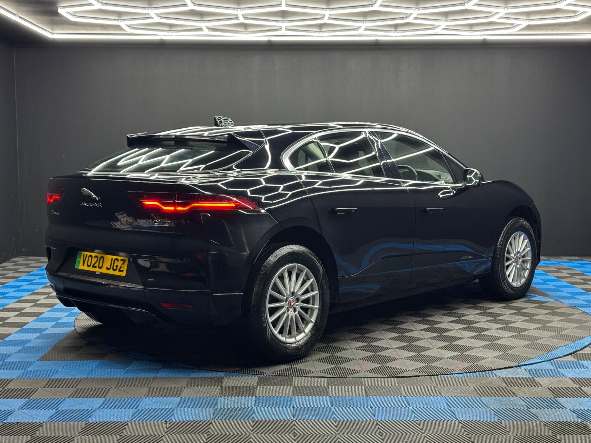Jaguar I-Pace - Image 7