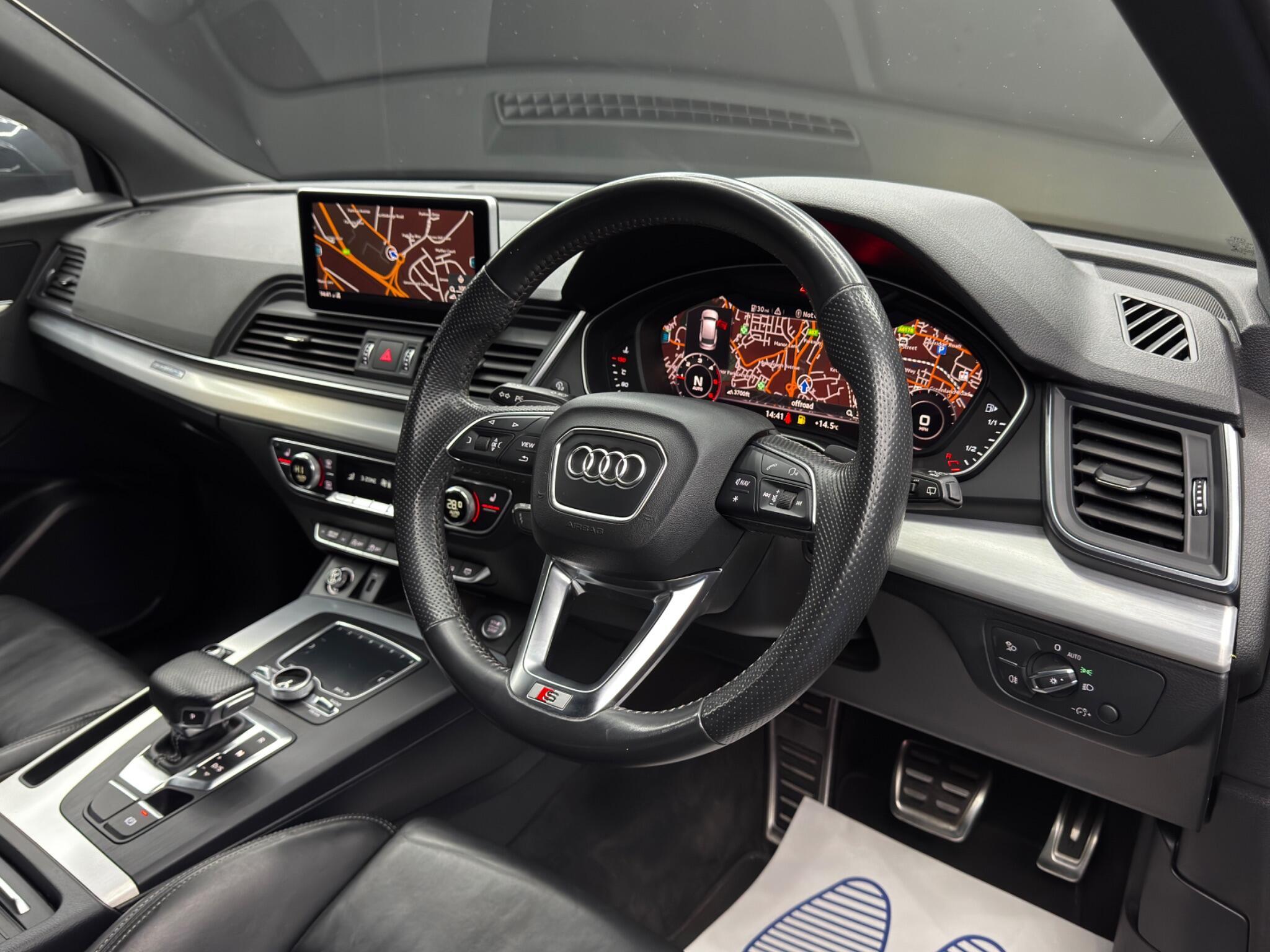 Audi Q5 - Image 9