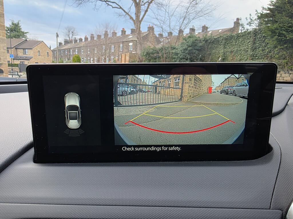 Mazda MX-5 RF - Image 36