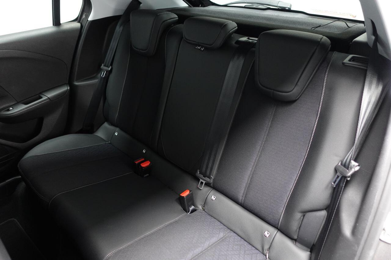 Vauxhall Corsa - Image 20